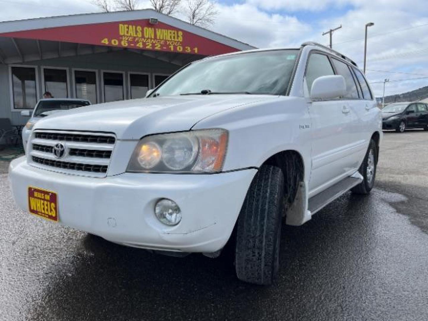 2002 Sundown Red Pearl Toyota Highlander Limited V6 2WD (JTEGF21A220) with an 3.0L V6 DOHC 24V engine, 4-Speed Automatic transmission, located at 1821 N Montana Ave., Helena, MT, 59601, 0.000000, 0.000000 - Photo#0