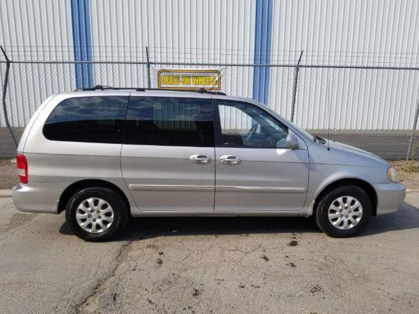 2004 Kia Sedona LX (KNDUP131646) with an 3.5L V6 DOHC 16V engine, 5-Speed Automatic transmission, located at 4047 Montana Ave., Billings, MT, 59101, 45.770847, -108.529800 - Photo#5