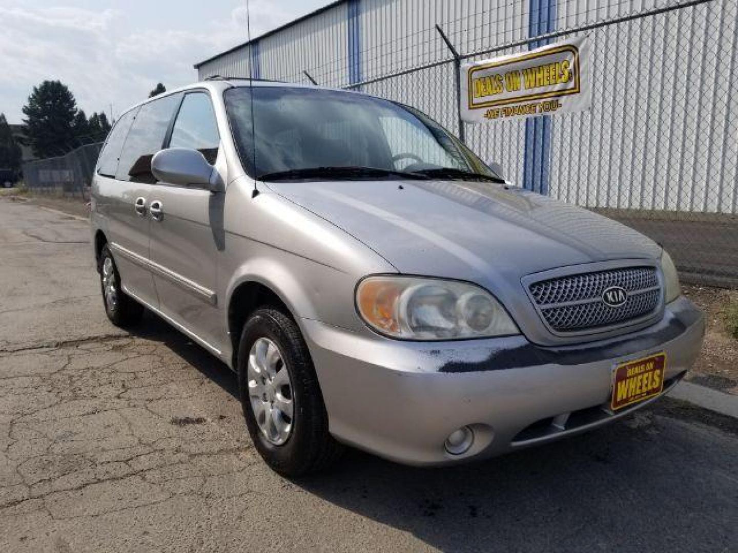 2004 Kia Sedona LX (KNDUP131646) with an 3.5L V6 DOHC 16V engine, 5-Speed Automatic transmission, located at 4047 Montana Ave., Billings, MT, 59101, 45.770847, -108.529800 - Photo#6