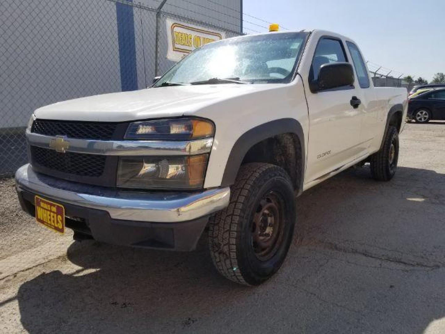 2005 Chevrolet Colorado LS Z85 Ext. Cab 4WD (1GCDT198X58) with an 2.8L L4 DOHC 16V engine, located at 1821 N Montana Ave., Helena, MT, 59601, 0.000000, 0.000000 - Photo#0