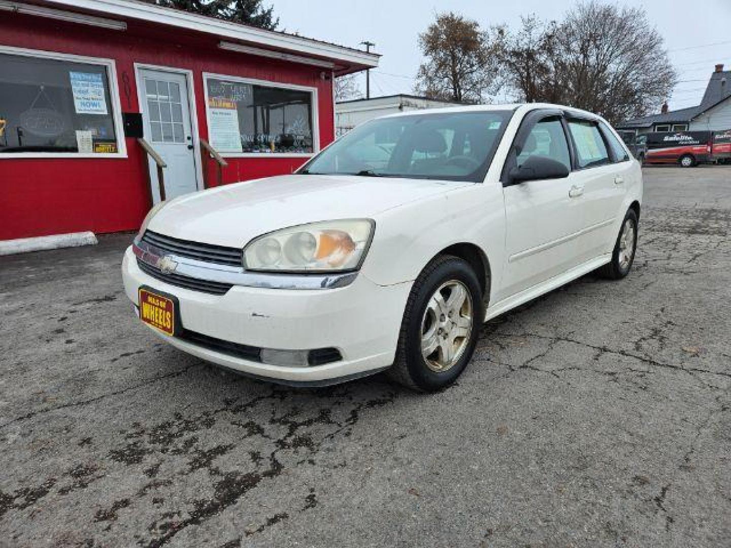 2005 Chevrolet Malibu MAXX LT (1G1ZU64875F) with an 3.5L V6 OHV 12V engine, 4-Speed Automatic transmission, located at 601 E. Idaho St., Kalispell, MT, 59901, 0.000000, 0.000000 - Photo#0