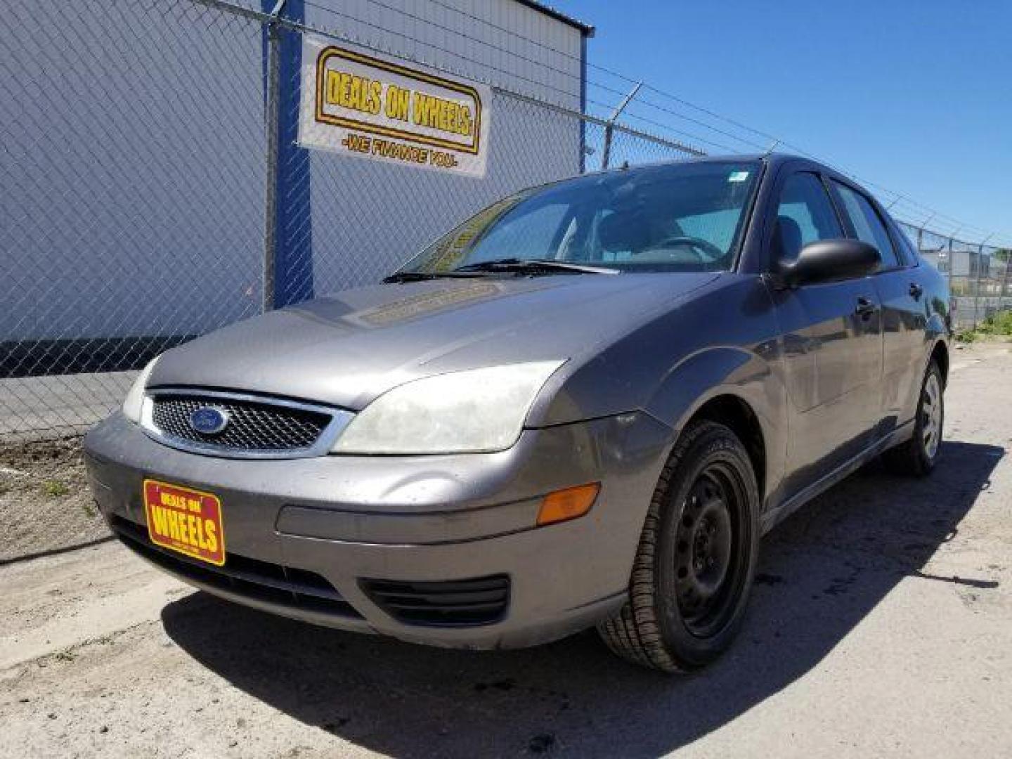 2005 Ford Focus ZX4 SE (1FAFP34N65W) with an 2.0L L4 DOHC 16V engine, located at 1800 West Broadway, Missoula, 59808, (406) 543-1986, 46.881348, -114.023628 - Photo#0