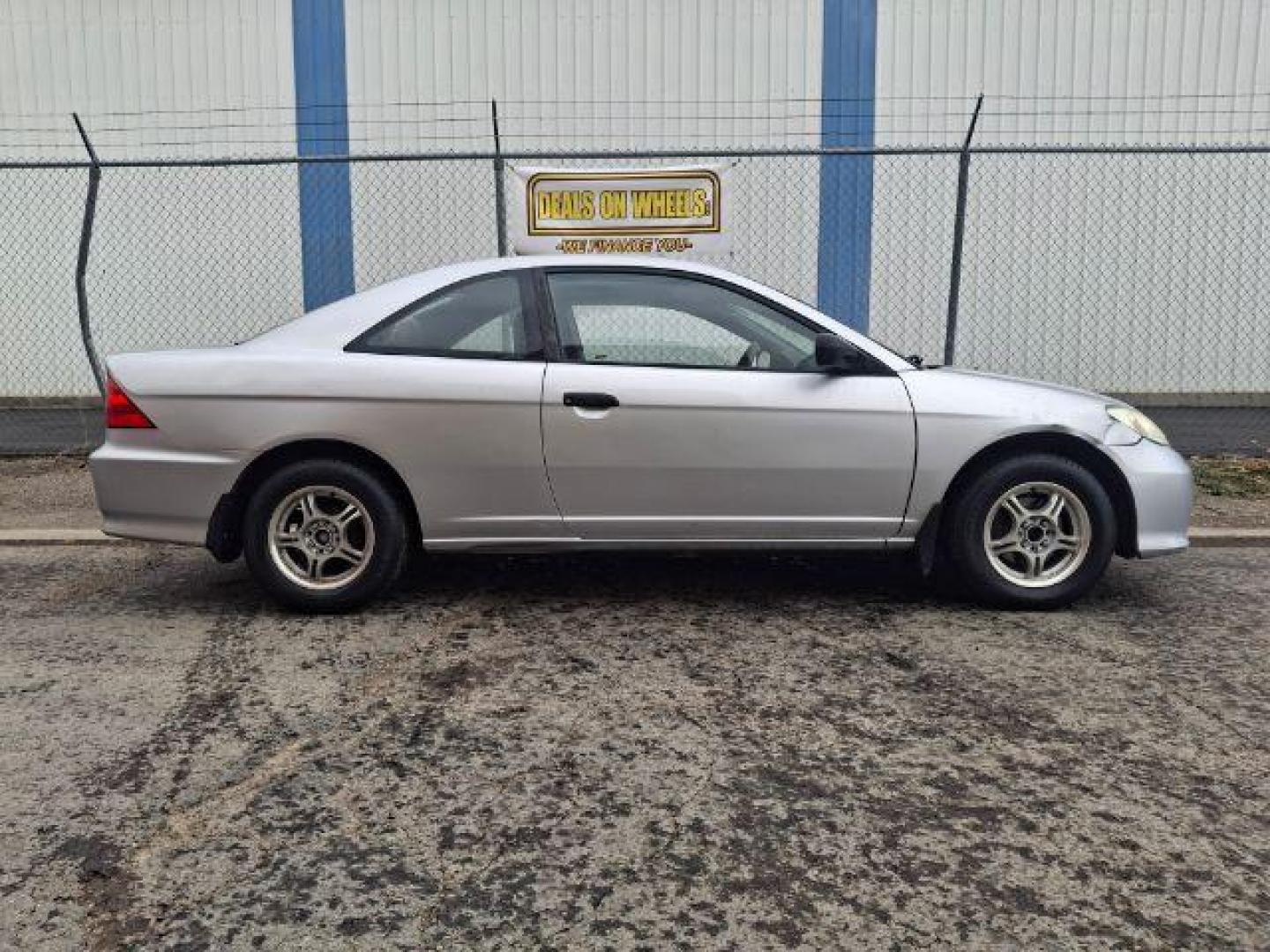 2005 Honda Civic VP Coupe w/ Front Si (1HGEM21385L) with an 1.7L L4 SOHC 16V engine, 5-Speed Manual transmission, located at 1800 West Broadway, Missoula, 59808, (406) 543-1986, 46.881348, -114.023628 - Photo#3