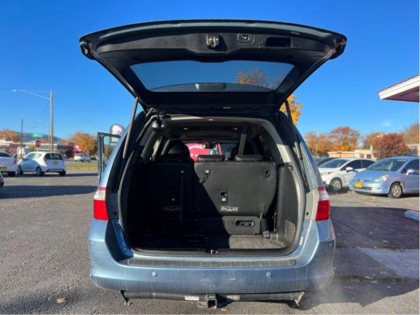 2005 Honda Odyssey Touring (5FNRL38895B) with an 3.5L V6 SOHC 24V engine, 5-Speed Automatic transmission, located at 601 E. Idaho St., Kalispell, MT, 59901, 0.000000, 0.000000 - Photo#10