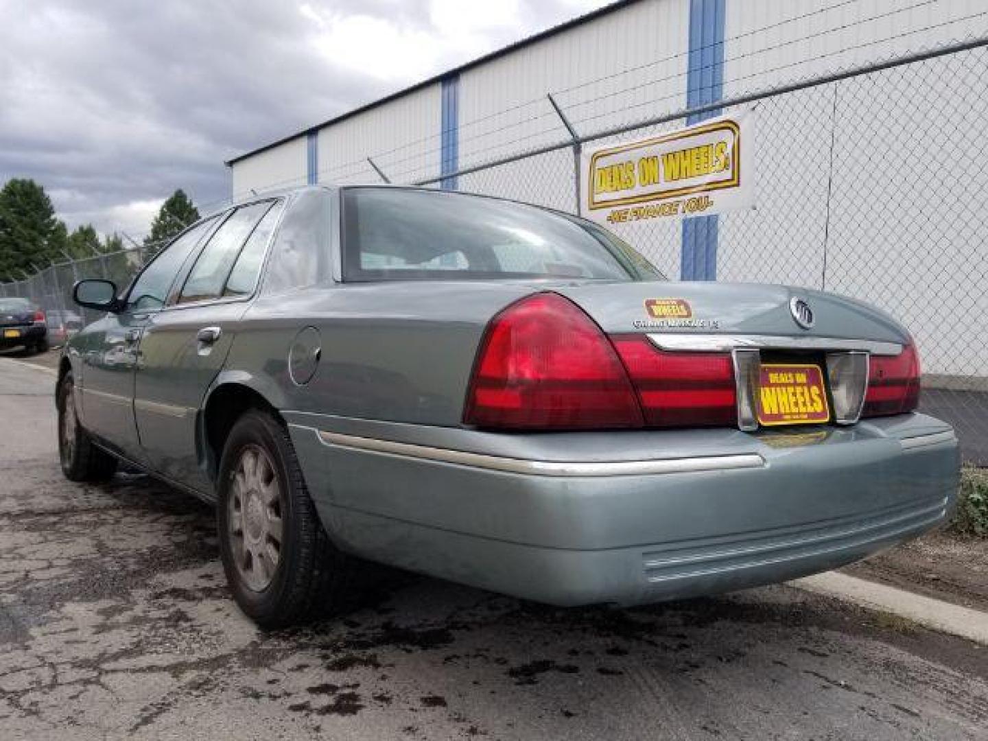 2005 Light Ice Blue Metallic Mercury Grand Marquis LS Ultimate (2MEHM75W25X) with an 4.6L V8 OHC 16V engine, 4-Speed Automatic transmission, located at 1800 West Broadway, Missoula, 59808, (406) 543-1986, 46.881348, -114.023628 - Photo#3