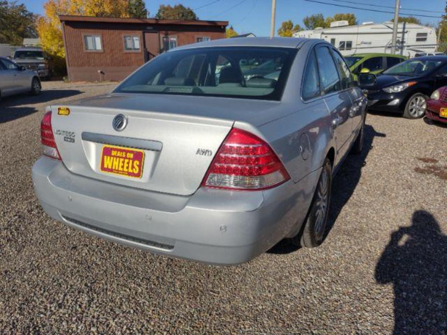 2005 Mercury Montego Premier AWD (1MEHM43145G) with an 3.0L V6 DOHC 24V engine, Continuously Variable Transmission transmission, located at 4801 10th Ave S,, Great Falls, MT, 59405, (406) 564-1505, 0.000000, 0.000000 - Photo#4