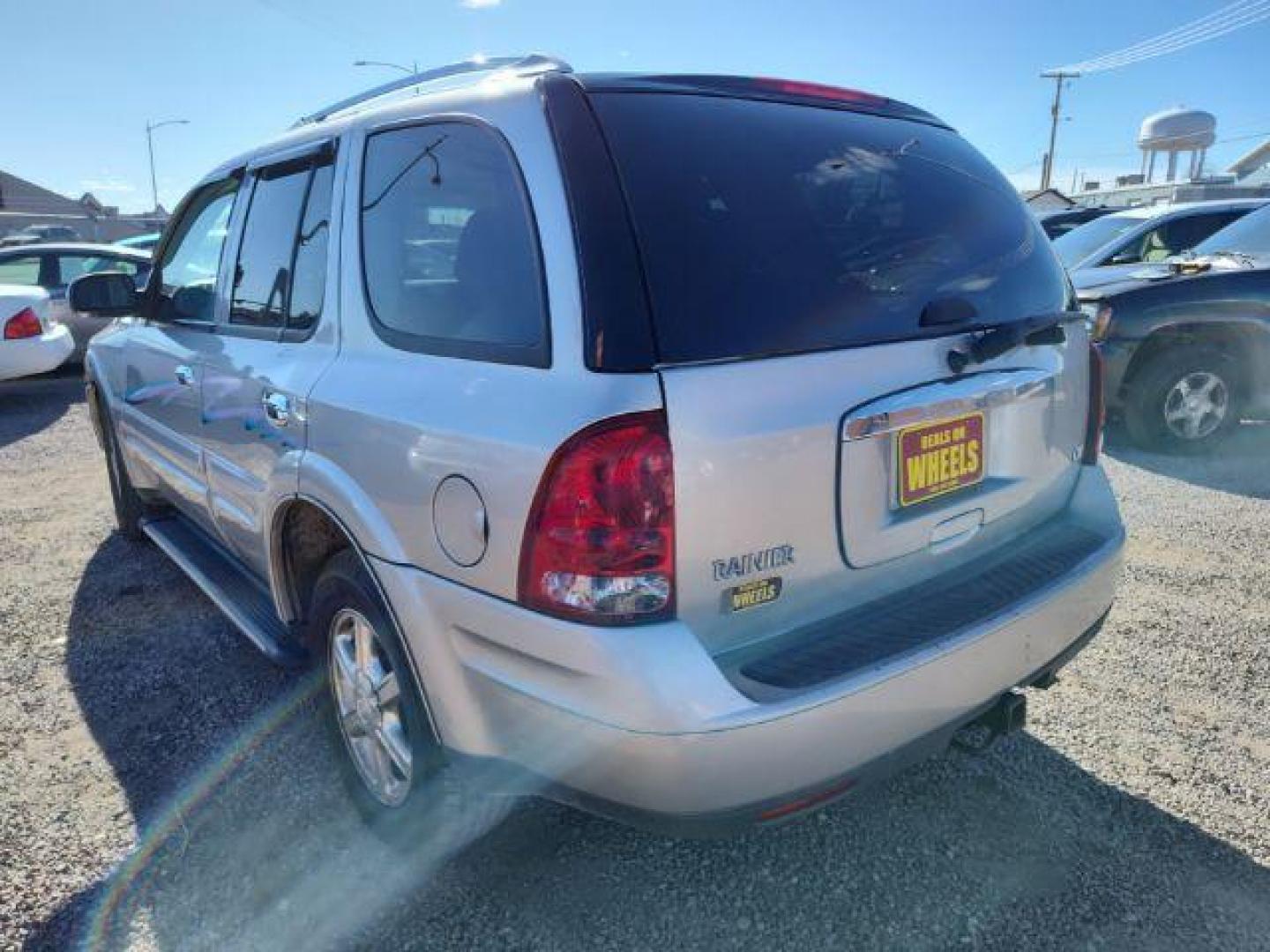 2006 Buick Rainier CXL AWD (5GADT13S362) with an 4.2L L6 DOHC 24V engine, 4-Speed Automatic transmission, located at 4801 10th Ave S,, Great Falls, MT, 59405, (406) 564-1505, 0.000000, 0.000000 - Photo#2