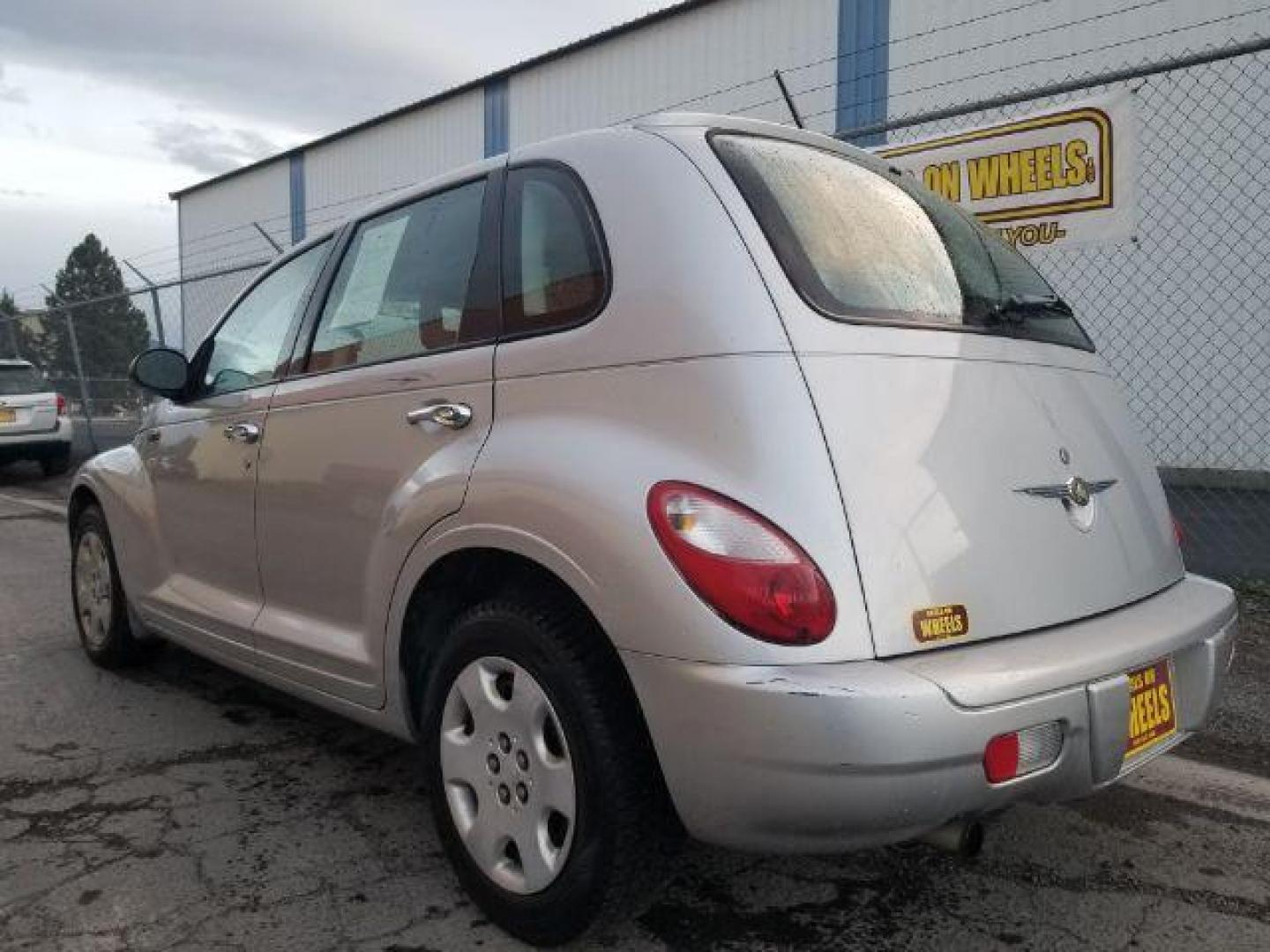 2006 Chrysler PT Cruiser Base (3A4FY48B06T) with an 2.4L L4 DOHC 16V engine, located at 4801 10th Ave S,, Great Falls, MT, 59405, (406) 564-1505, 0.000000, 0.000000 - Photo#5