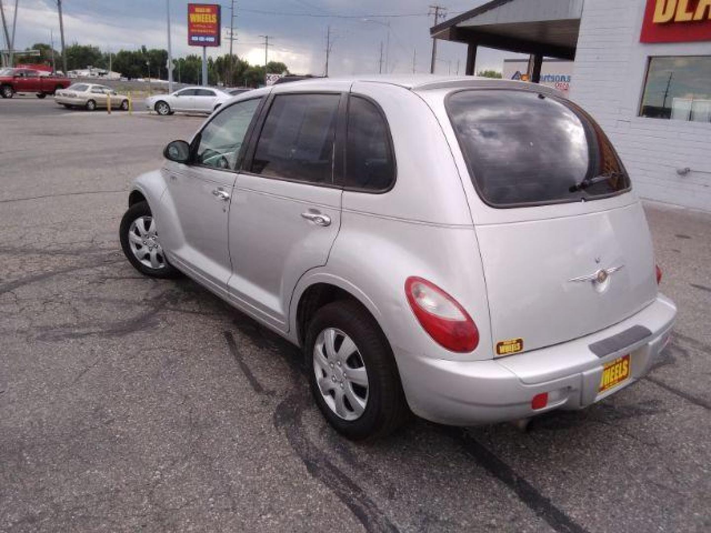 2006 Chrysler PT Cruiser Base (3A4FY48B46T) with an 2.4L L4 DOHC 16V engine, located at 4047 Montana Ave., Billings, MT, 59101, 45.770847, -108.529800 - Photo#6