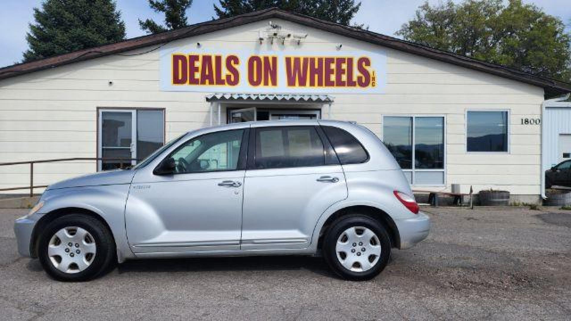 2006 Chrysler PT Cruiser Touring Edition (3A4FY58B66T) with an 2.4L L4 DOHC 16V engine, located at 1800 West Broadway, Missoula, 59808, (406) 543-1986, 46.881348, -114.023628 - Photo#5