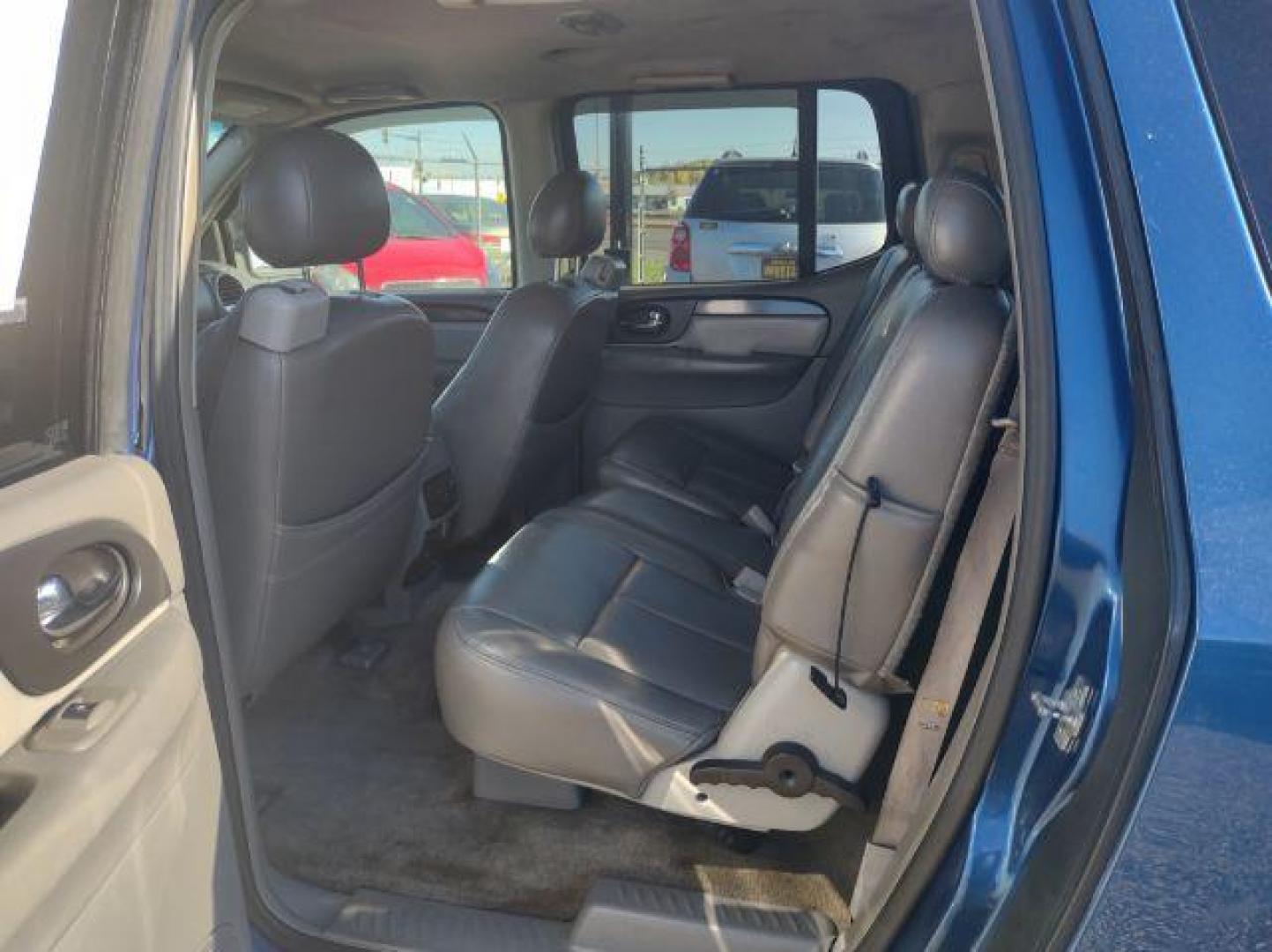 2006 GMC Envoy XL SLT 4WD (1GKET16S266) with an 4.2L L6 DOHC 24V engine, 4-Speed Automatic transmission, located at 4801 10th Ave S,, Great Falls, MT, 59405, (406) 564-1505, 0.000000, 0.000000 - Photo#11