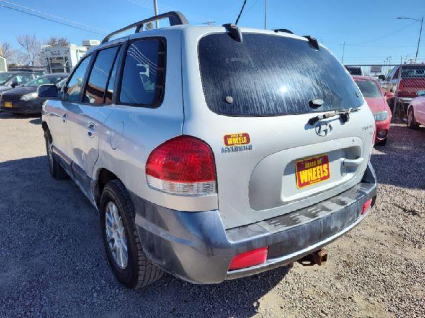 2006 Hyundai Santa Fe GLS 2.7L 4WD (KM8SC73D36U) with an 2.7L V6 DOHC 24V engine, 4-Speed Automatic transmission, located at 4801 10th Ave S,, Great Falls, MT, 59405, (406) 564-1505, 0.000000, 0.000000 - Photo#2