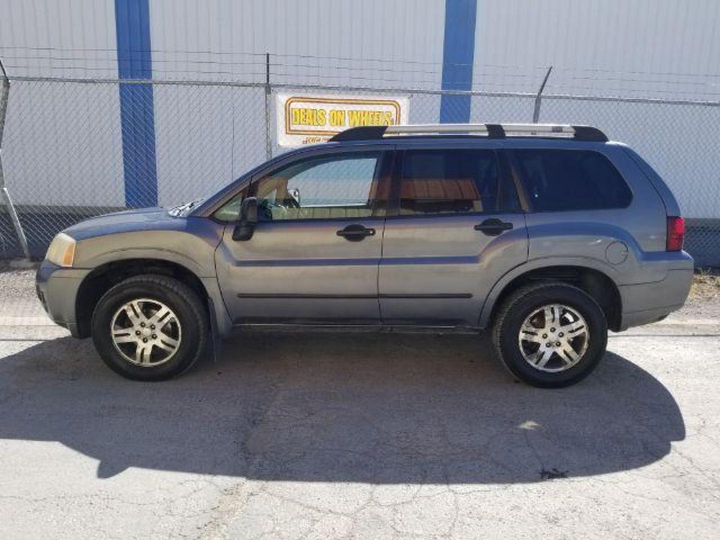 2006 Mitsubishi Endeavor LS AWD (4A4MN21S26E) with an 3.8L V6 SOHC 24V engine, 4-Speed Automatic transmission, located at 601 E. Idaho St., Kalispell, MT, 59901, 0.000000, 0.000000 - Photo#2