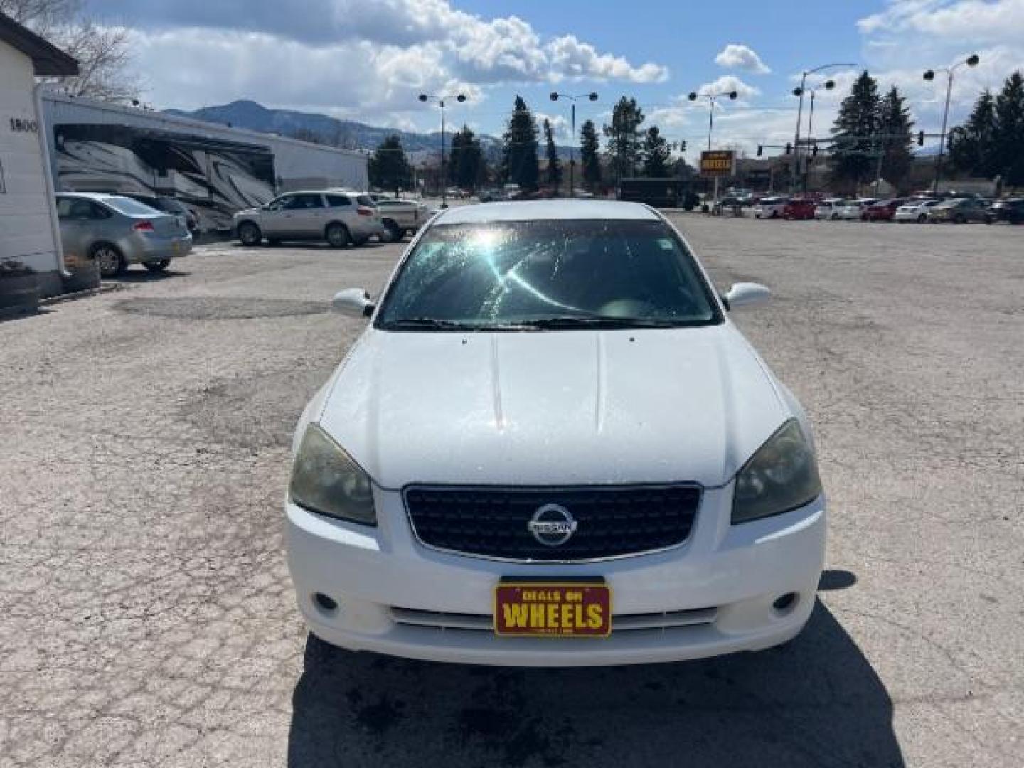 2006 Nissan Altima 2.5 (1N4AL11D46N) with an 2.5L L4 DOHC 16V engine, Automatic transmissi transmission, located at 1800 West Broadway, Missoula, 59808, (406) 543-1986, 46.881348, -114.023628 - Photo#1