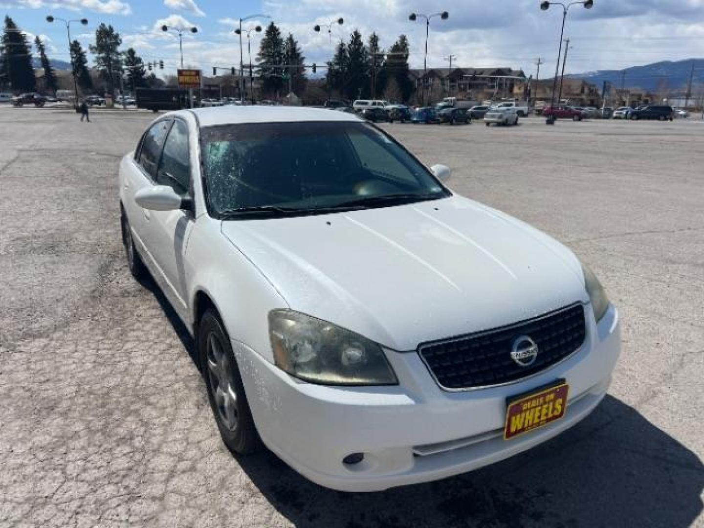 2006 Nissan Altima 2.5 (1N4AL11D46N) with an 2.5L L4 DOHC 16V engine, Automatic transmissi transmission, located at 1800 West Broadway, Missoula, 59808, (406) 543-1986, 46.881348, -114.023628 - Photo#2