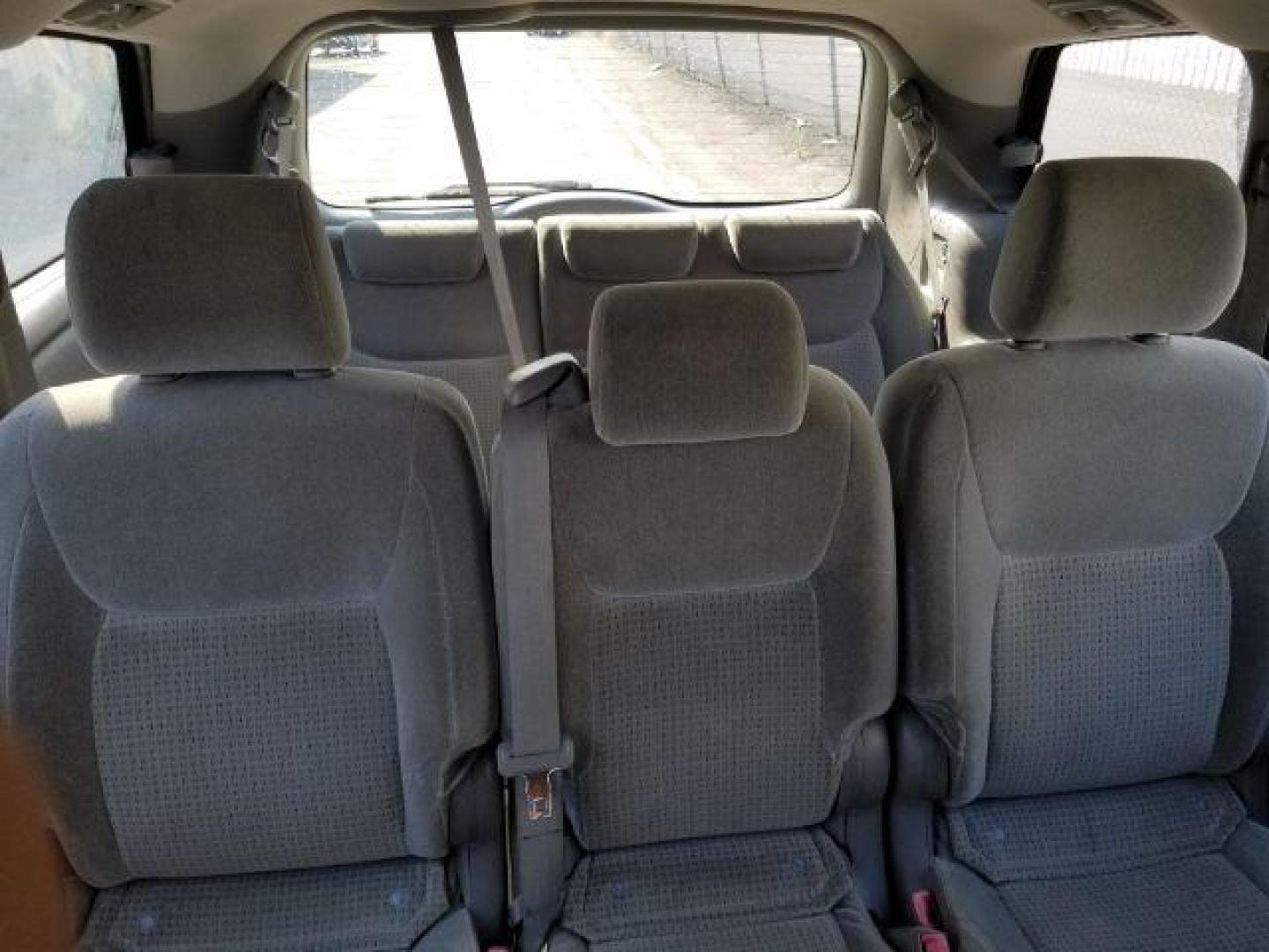 2006 Toyota Sienna LE 8-Passenger (5TDZA23C96S) with an 3.3L V6 DOHC 24V engine, 5-Speed Automatic transmission, located at 1821 N Montana Ave., Helena, MT, 59601, 0.000000, 0.000000 - Photo#12