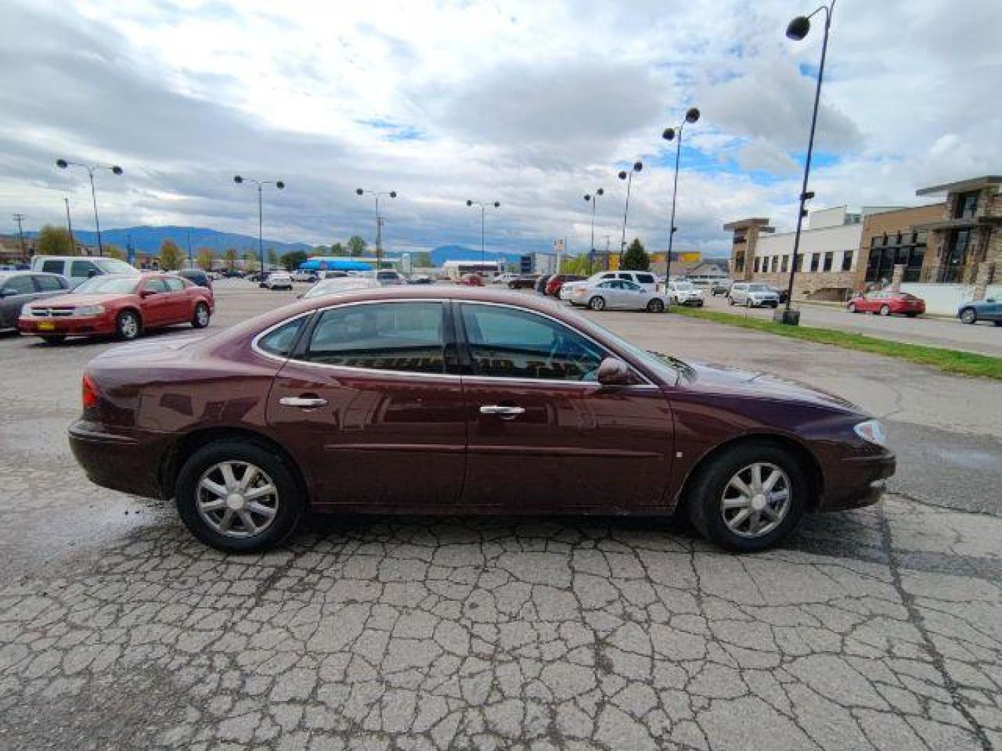 2007 Buick LaCrosse CXL (2G4WD552571) with an 3.8L V6 OHV 12V engine, 4-Speed Automatic transmission, located at 1800 West Broadway, Missoula, 59808, (406) 543-1986, 46.881348, -114.023628 - Photo#2