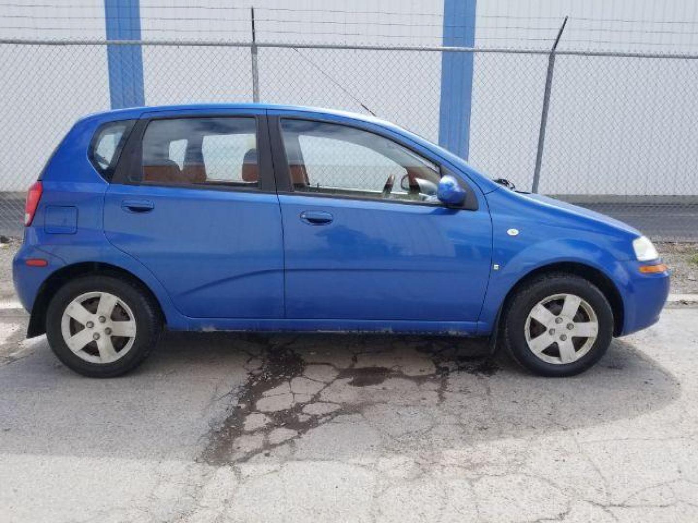 2007 Chevrolet Aveo5 LS (KL1TD66617B) with an 1.6L L4 DOHC 16V engine, located at 4801 10th Ave S,, Great Falls, MT, 59405, (406) 564-1505, 0.000000, 0.000000 - Photo#5