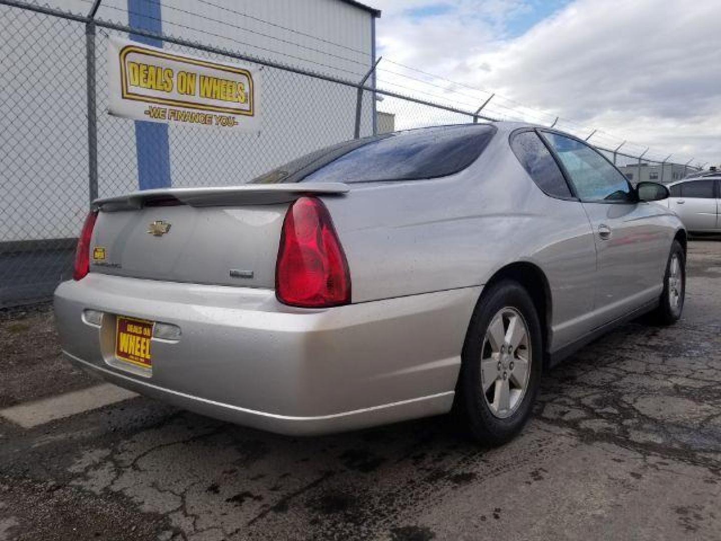 2007 Chevrolet Monte Carlo LS (2G1WJ15K179) with an 3.5L V6 OHV 12V FFV engine, 4-Speed Automatic transmission, located at 4801 10th Ave S,, Great Falls, MT, 59405, (406) 564-1505, 0.000000, 0.000000 - Photo#5