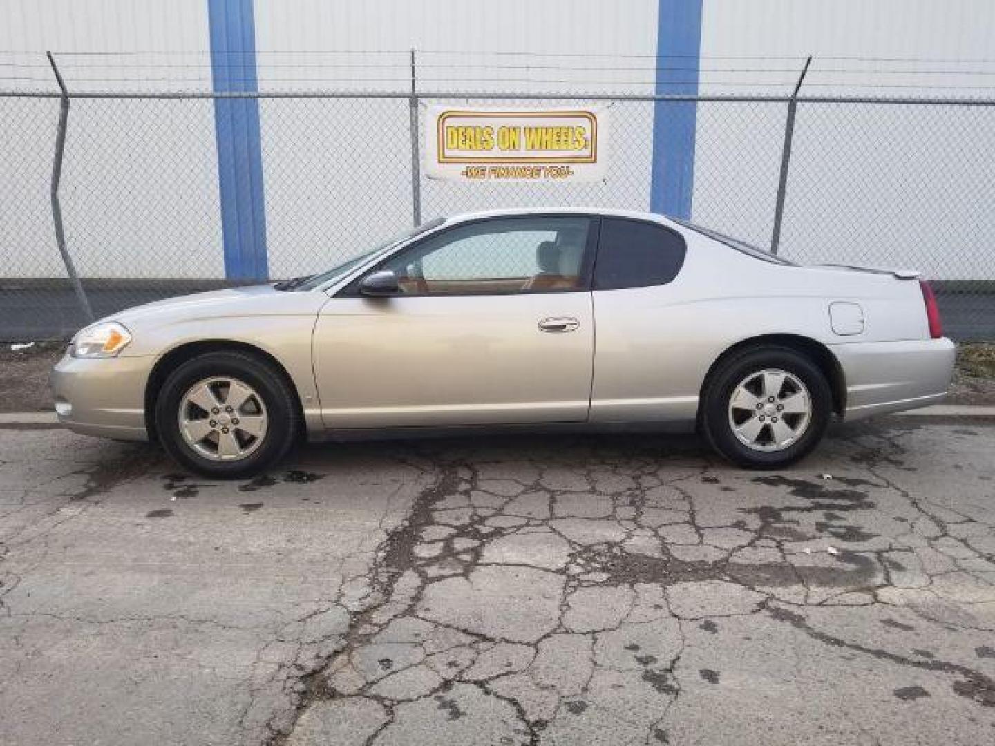 2007 Chevrolet Monte Carlo LS (2G1WJ15K179) with an 3.5L V6 OHV 12V FFV engine, 4-Speed Automatic transmission, located at 4801 10th Ave S,, Great Falls, MT, 59405, (406) 564-1505, 0.000000, 0.000000 - Photo#6