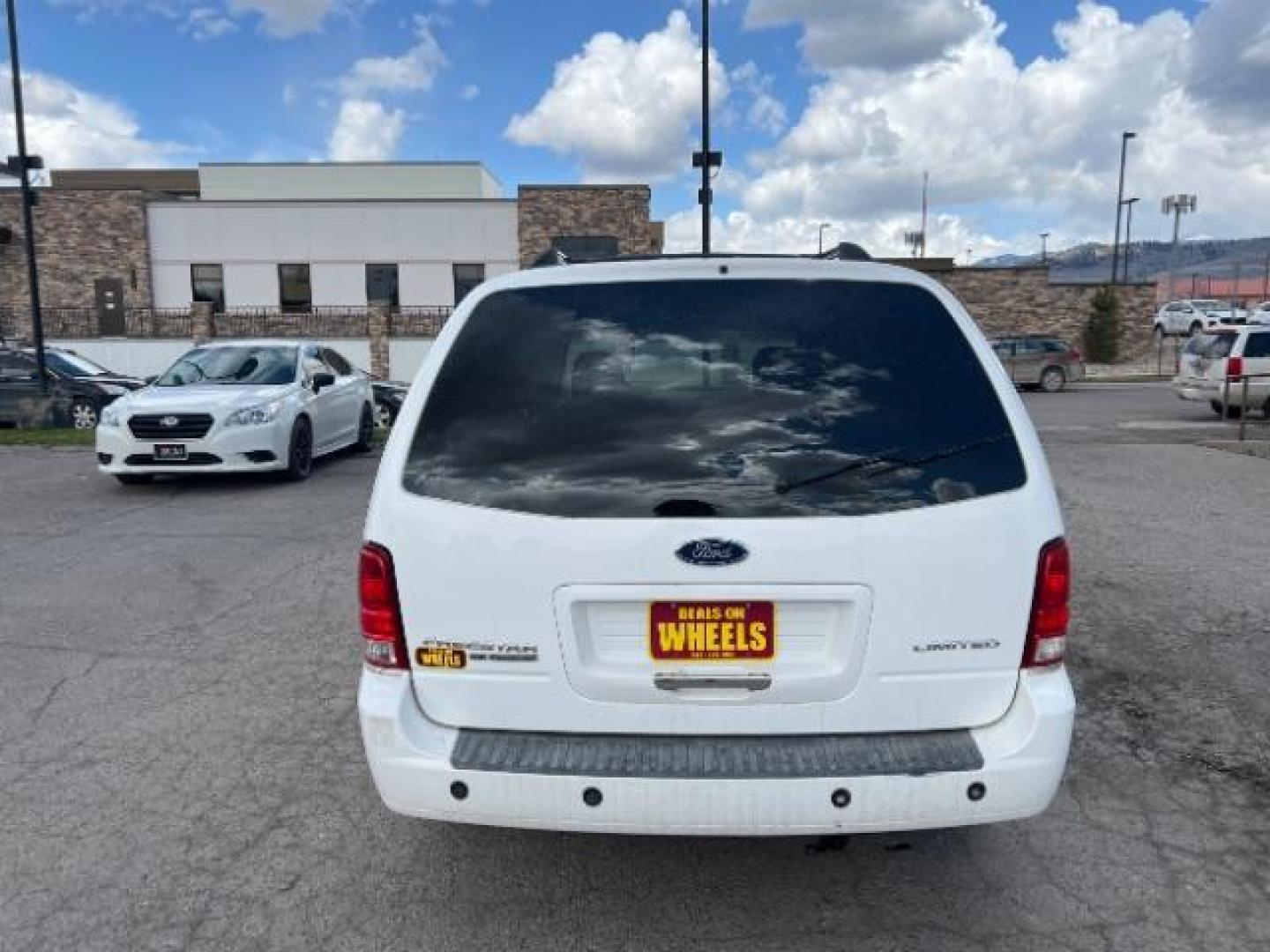 2007 Ford Freestar Limited (2FMDA58257B) with an 4.2L V6 OHV 12V engine, 4-Speed Automatic transmission, located at 1821 N Montana Ave., Helena, MT, 59601, 0.000000, 0.000000 - Photo#5