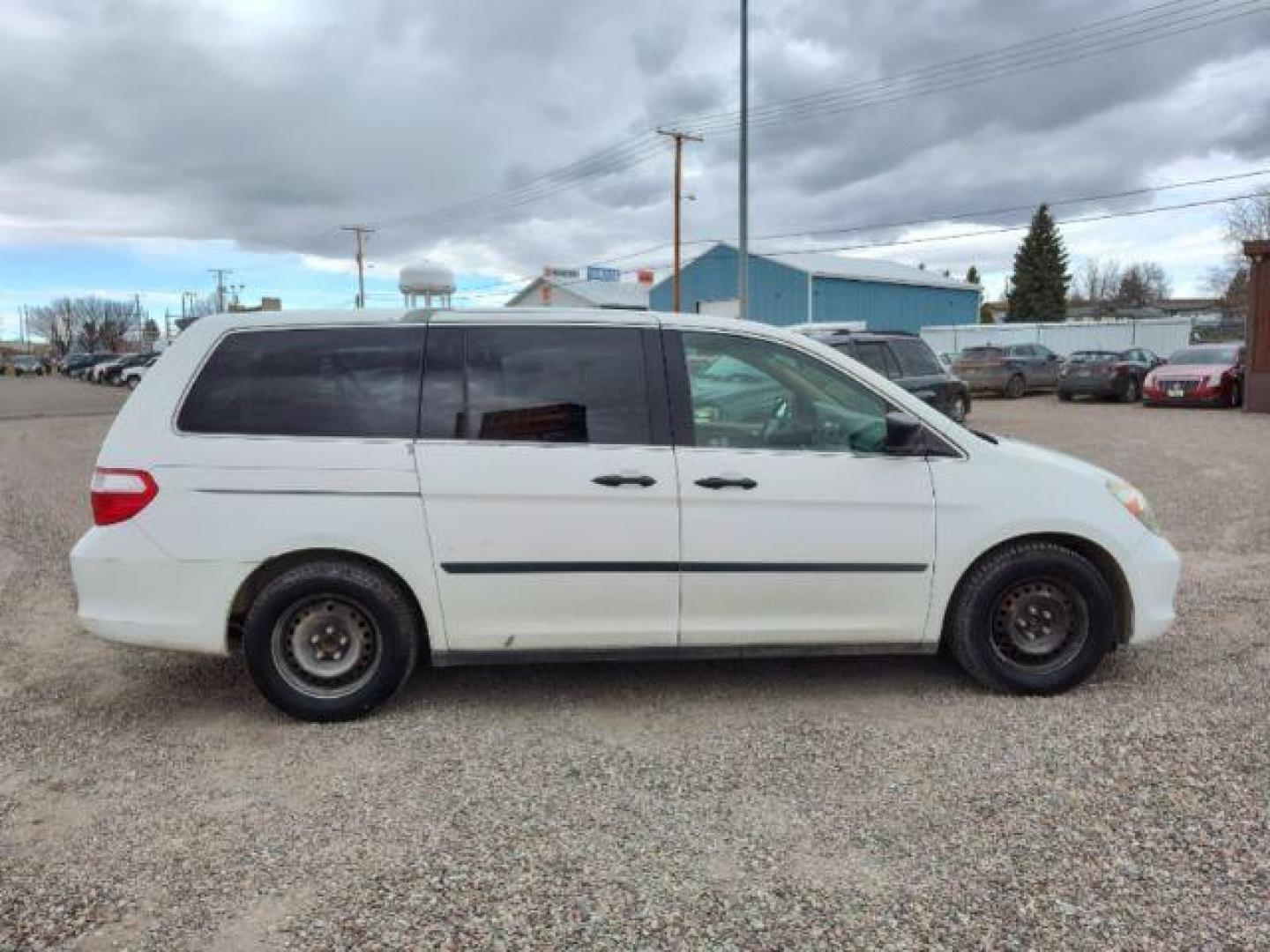 2007 Honda Odyssey LX (5FNRL38247B) with an 3.5L V6 SOHC 24V engine, 5-Speed Automatic transmission, located at 4801 10th Ave S,, Great Falls, MT, 59405, (406) 564-1505, 0.000000, 0.000000 - Photo#5