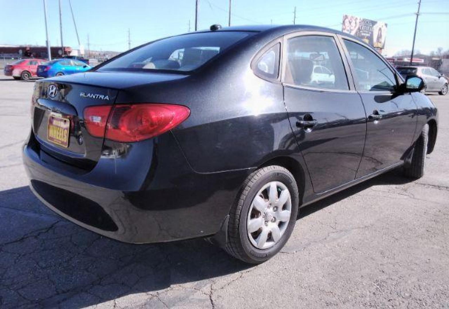 2007 Hyundai Elantra GLS (KMHDU46D17U) with an 2.0L L4 DOHC 16V engine, located at 4047 Montana Ave., Billings, MT, 59101, 45.770847, -108.529800 - Photo#5