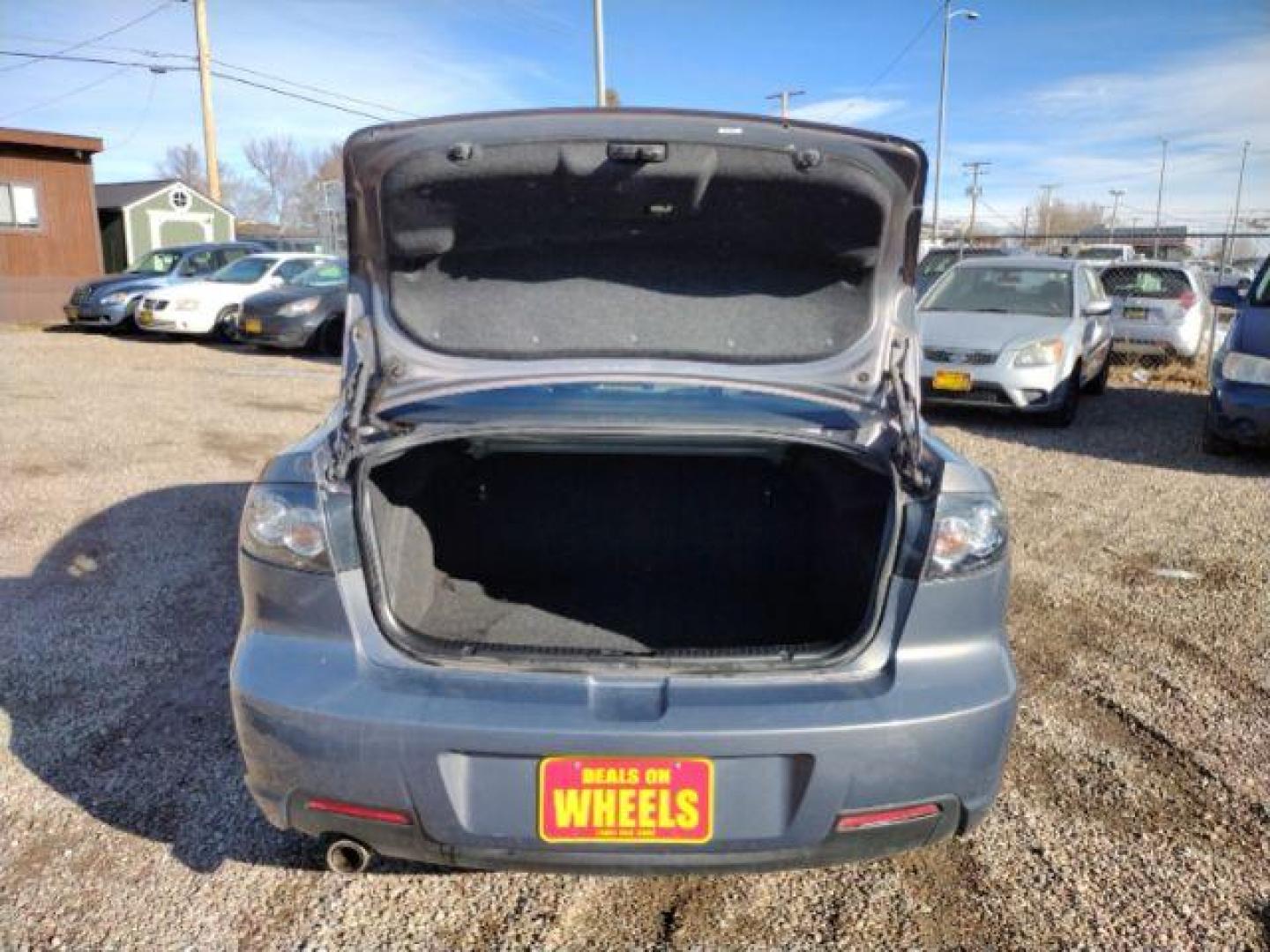 2007 Mazda MAZDA3 s Grand Touring 4-Door (JM1BK323871) with an 2.3L L4 DOHC 16V engine, located at 4801 10th Ave S,, Great Falls, MT, 59405, (406) 564-1505, 0.000000, 0.000000 - Photo#12