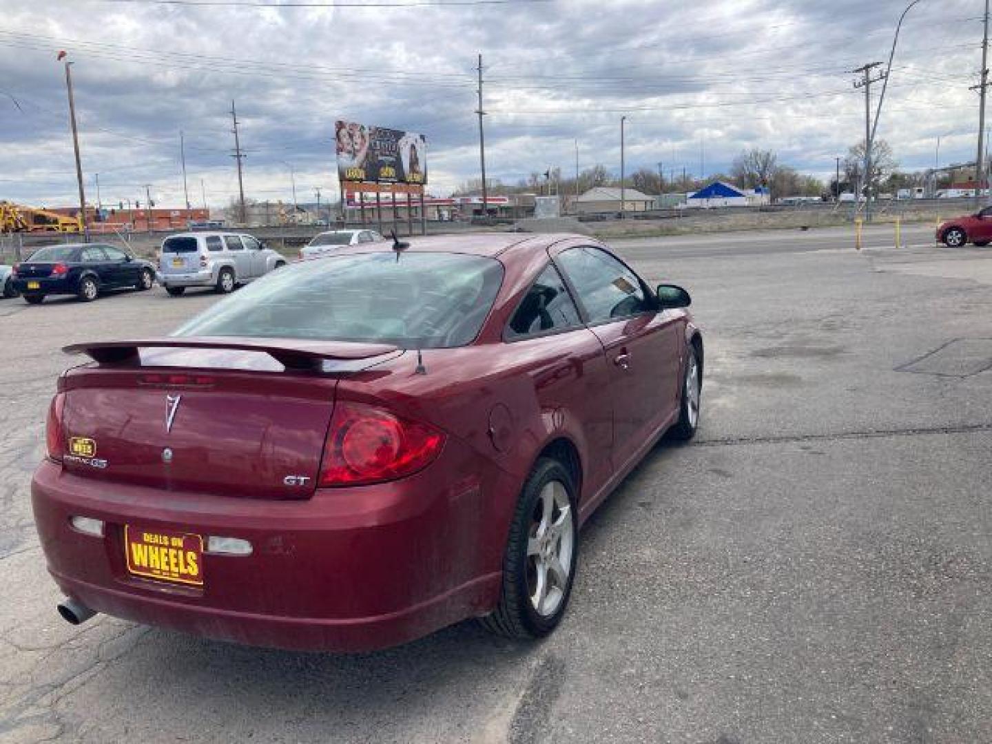 2007 Pontiac G5 GT Coupe (1G2AN18B877) with an 2.4L L4 DOHC 16V engine, located at 4047 Montana Ave., Billings, MT, 59101, 45.770847, -108.529800 - Photo#2