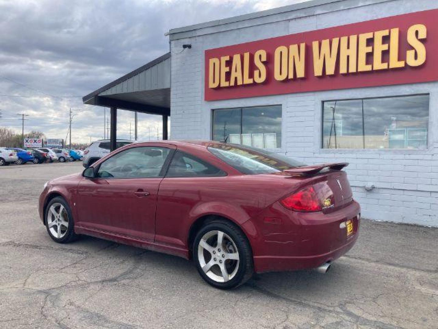 2007 Pontiac G5 GT Coupe (1G2AN18B877) with an 2.4L L4 DOHC 16V engine, located at 4047 Montana Ave., Billings, MT, 59101, 45.770847, -108.529800 - Photo#5