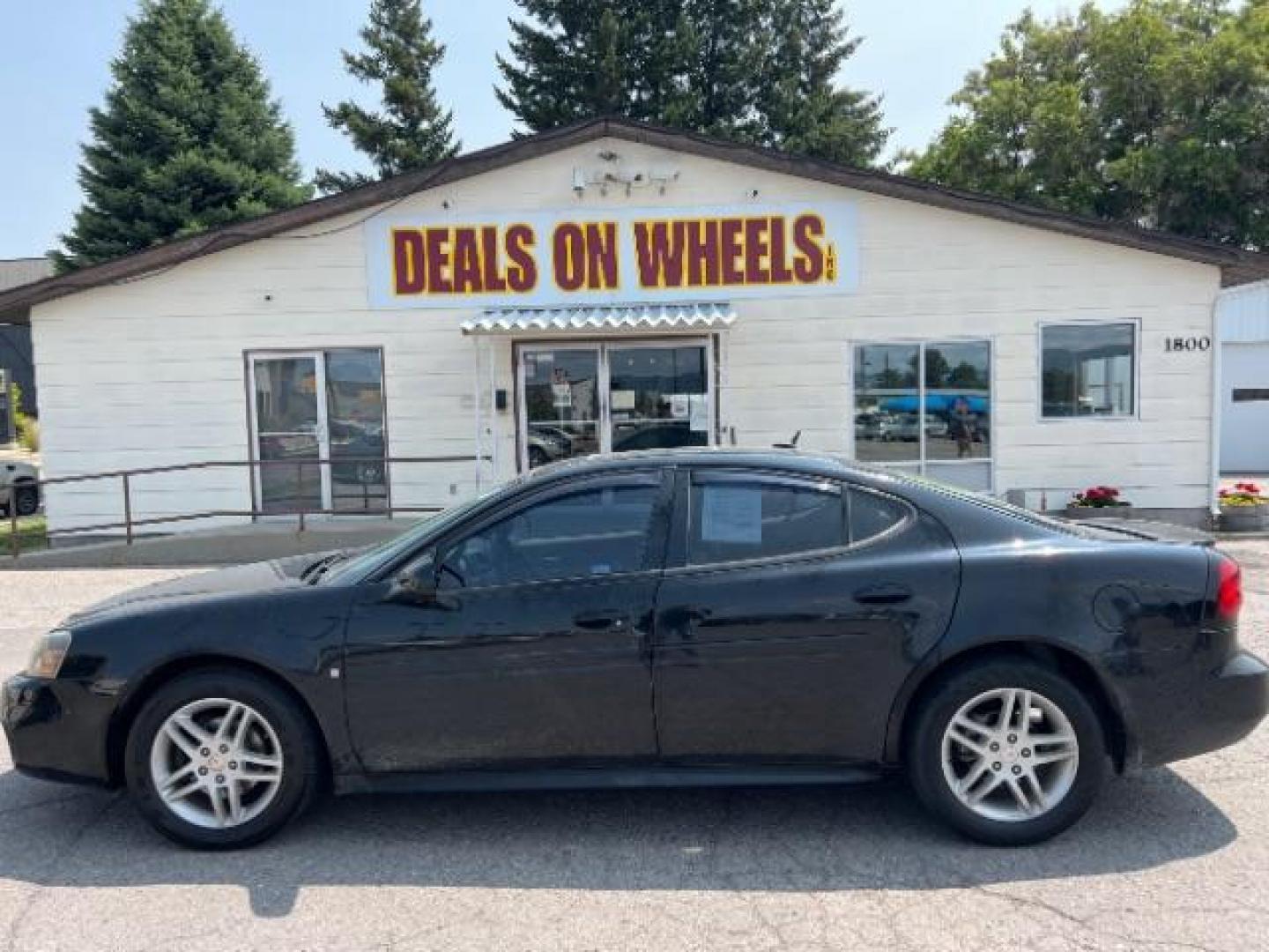 2007 Black Pontiac Grand Prix GT Sedan (2G2WR584371) with an 3.8L V6 OHV 12V engine, 4-Speed Automatic transmission, located at 1800 West Broadway, Missoula, 59808, (406) 543-1986, 46.881348, -114.023628 - Photo#7