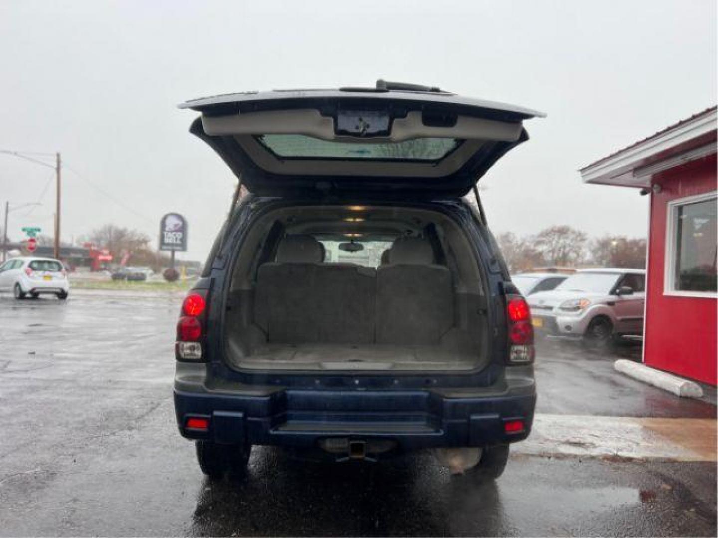 2008 Chevrolet TrailBlazer LT2 4WD (1GNDT13S182) with an 4.2L L6 DOHC 24V engine, 4-Speed Automatic transmission, located at 601 E. Idaho St., Kalispell, MT, 59901, 0.000000, 0.000000 - Photo#10