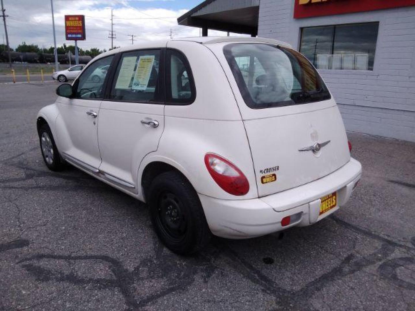 2008 Chrysler PT Cruiser Base (3A8FY48B18T) with an 2.4L L4 DOHC 16V engine, located at 4047 Montana Ave., Billings, MT, 59101, 45.770847, -108.529800 - Photo#2