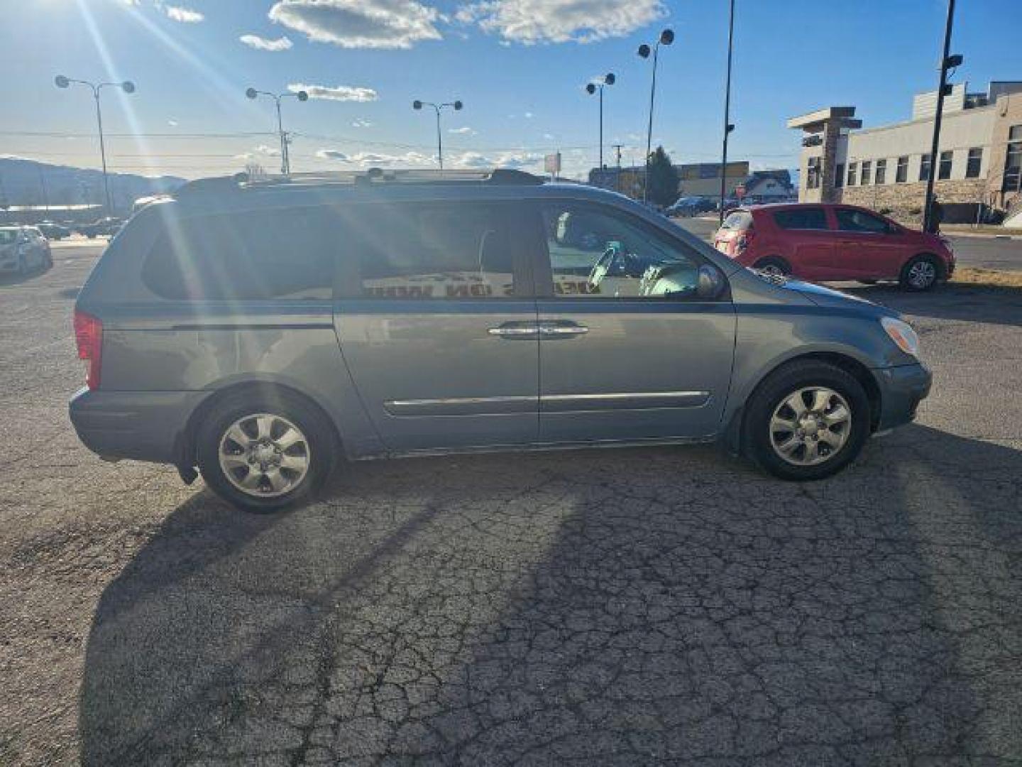 2008 Hyundai Entourage GLS (KNDMC233X86) with an 3.8L V6 DOHC 24V engine, 5-Speed Automatic transmission, located at 1800 West Broadway, Missoula, 59808, (406) 543-1986, 46.881348, -114.023628 - Photo#6