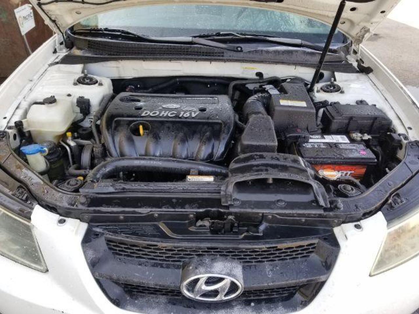 2008 Hyundai Sonata GLS (5NPET46C78H) with an 2.4L L4 DOHC 16V engine, located at 4801 10th Ave S,, Great Falls, MT, 59405, (406) 564-1505, 0.000000, 0.000000 - Photo#13