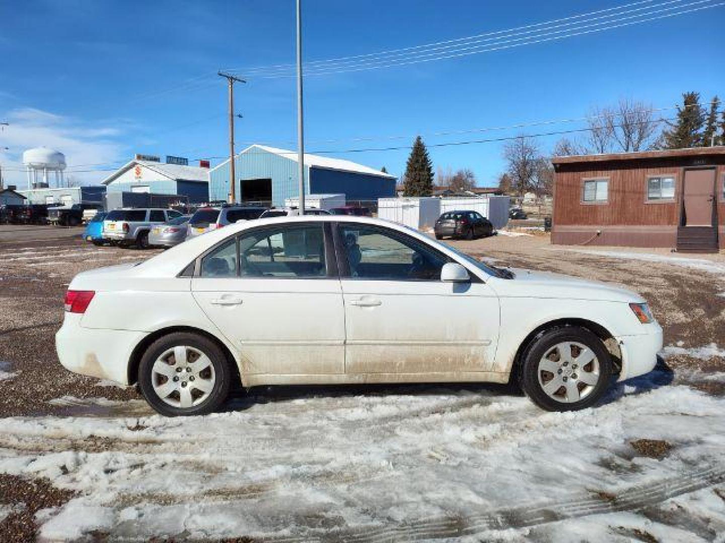 2008 Hyundai Sonata GLS (5NPET46C18H) with an 2.4L L4 DOHC 16V engine, located at 4801 10th Ave S,, Great Falls, MT, 59405, (406) 564-1505, 0.000000, 0.000000 - Photo#4