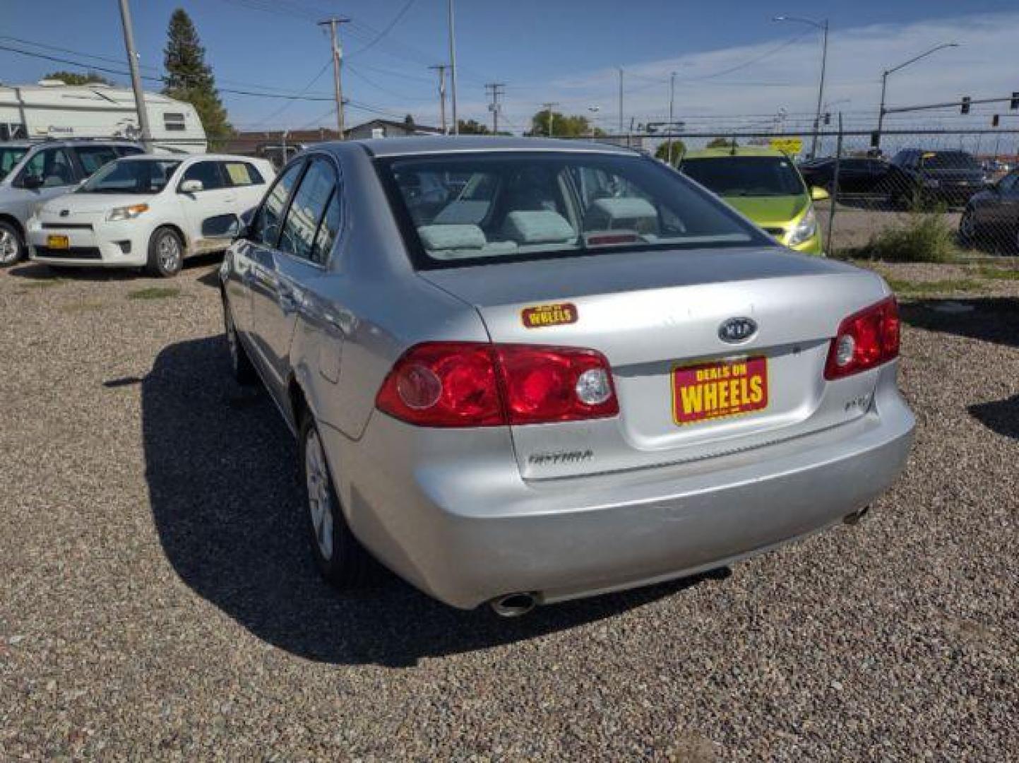 2008 Kia Optima LX V6 (KNAGE124485) with an 2.7L V6 DOHC 24V engine, 4-Speed Automatic transmission, located at 4801 10th Ave S,, Great Falls, MT, 59405, (406) 564-1505, 0.000000, 0.000000 - Photo#2