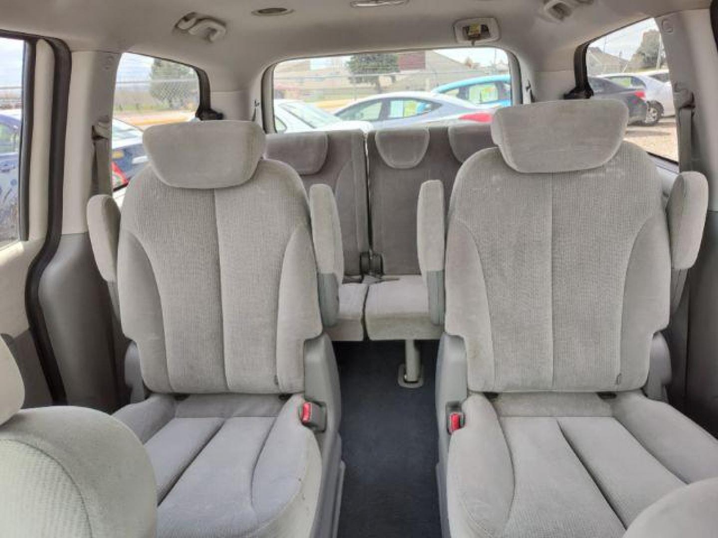 2008 Clear White Kia Sedona LX LWB (KNDMB233686) with an 3.8L V6 DOHC 24V engine, 5-Speed Automatic transmission, located at 4801 10th Ave S,, Great Falls, MT, 59405, (406) 564-1505, 0.000000, 0.000000 - Photo#10