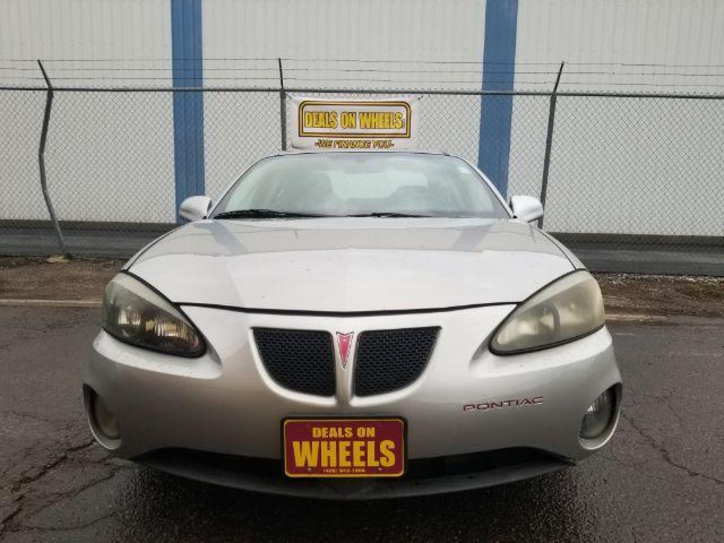 2008 Pontiac Grand Prix Sedan (2G2WP552381) with an 3.8L V6 OHV 12V engine, 4-Speed Automatic transmission, located at 4801 10th Ave S,, Great Falls, MT, 59405, (406) 564-1505, 0.000000, 0.000000 - Photo#1