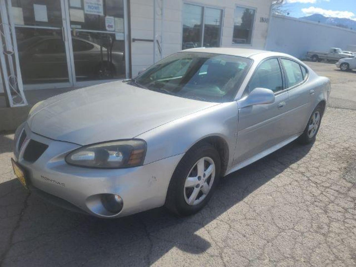 2008 Pontiac Grand Prix Sedan (2G2WP552381) with an 3.8L V6 OHV 12V engine, 4-Speed Automatic transmission, located at 1800 West Broadway, Missoula, 59808, (406) 543-1986, 46.881348, -114.023628 - Photo#0