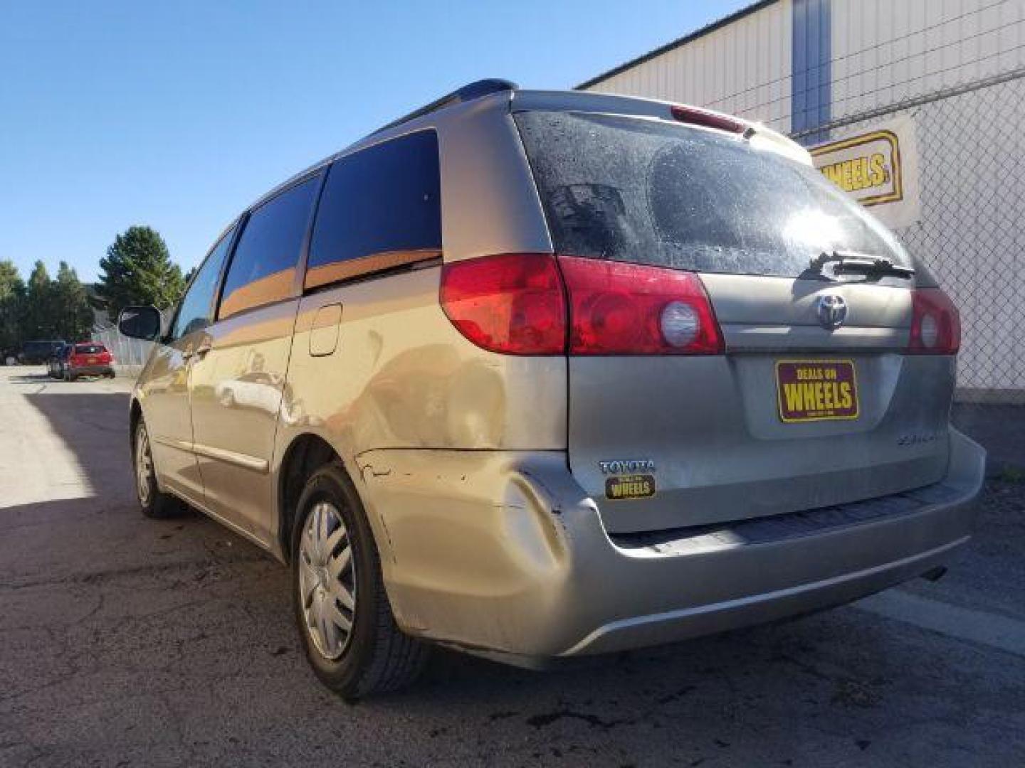 2008 Desert Sand Mica Toyota Sienna CE FWD 8-Passenger (5TDZK23C58S) with an 3.5L V6 EFI DOHC 24V engine, 5-Speed Automatic transmission, located at 601 E. Idaho St., Kalispell, MT, 59901, 0.000000, 0.000000 - Photo#3