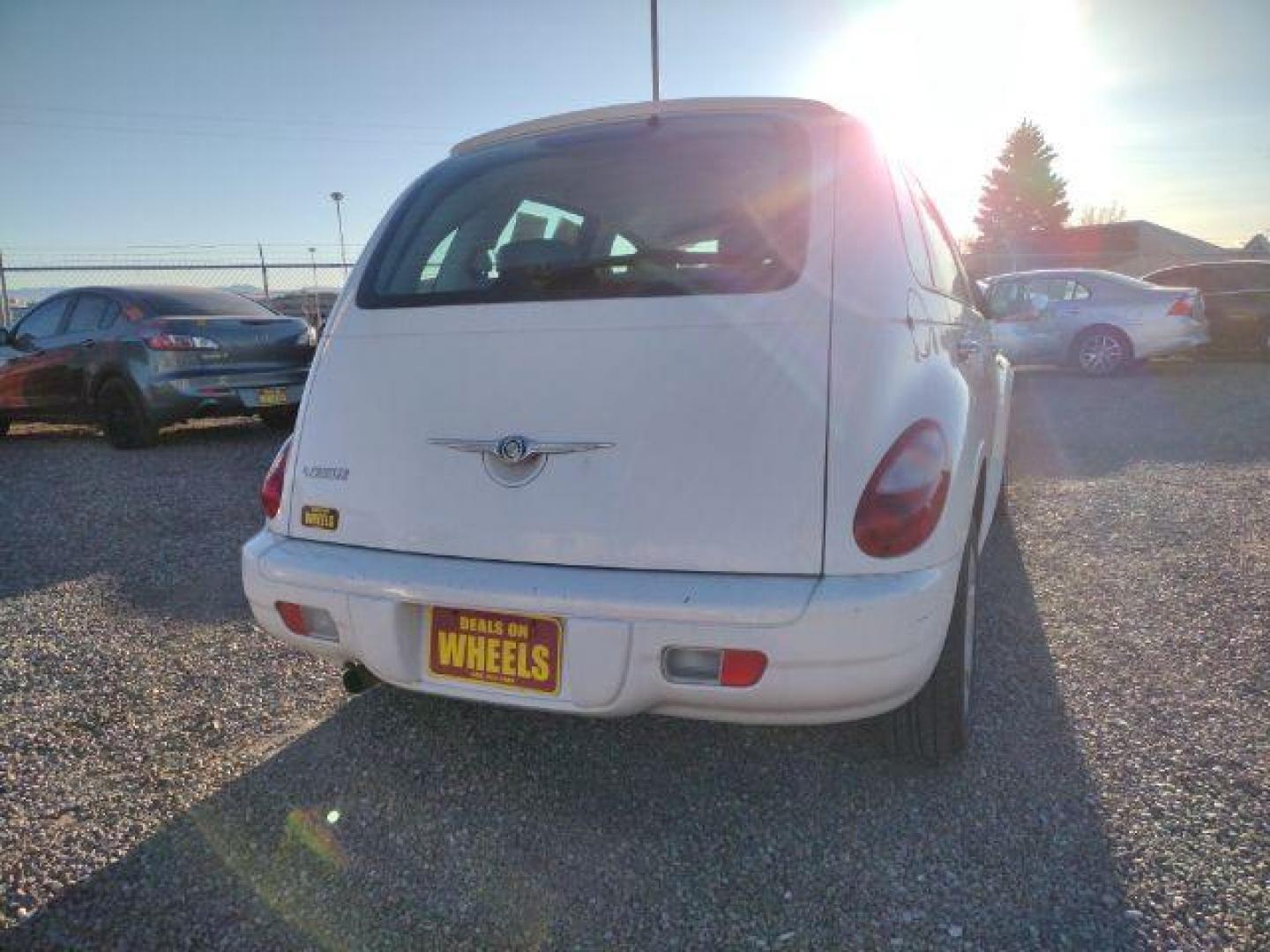 2009 Chrysler PT Cruiser Base (3A8FY48969T) with an 2.4L L4 DOHC 16V engine, located at 4801 10th Ave S,, Great Falls, MT, 59405, (406) 564-1505, 0.000000, 0.000000 - Photo#4