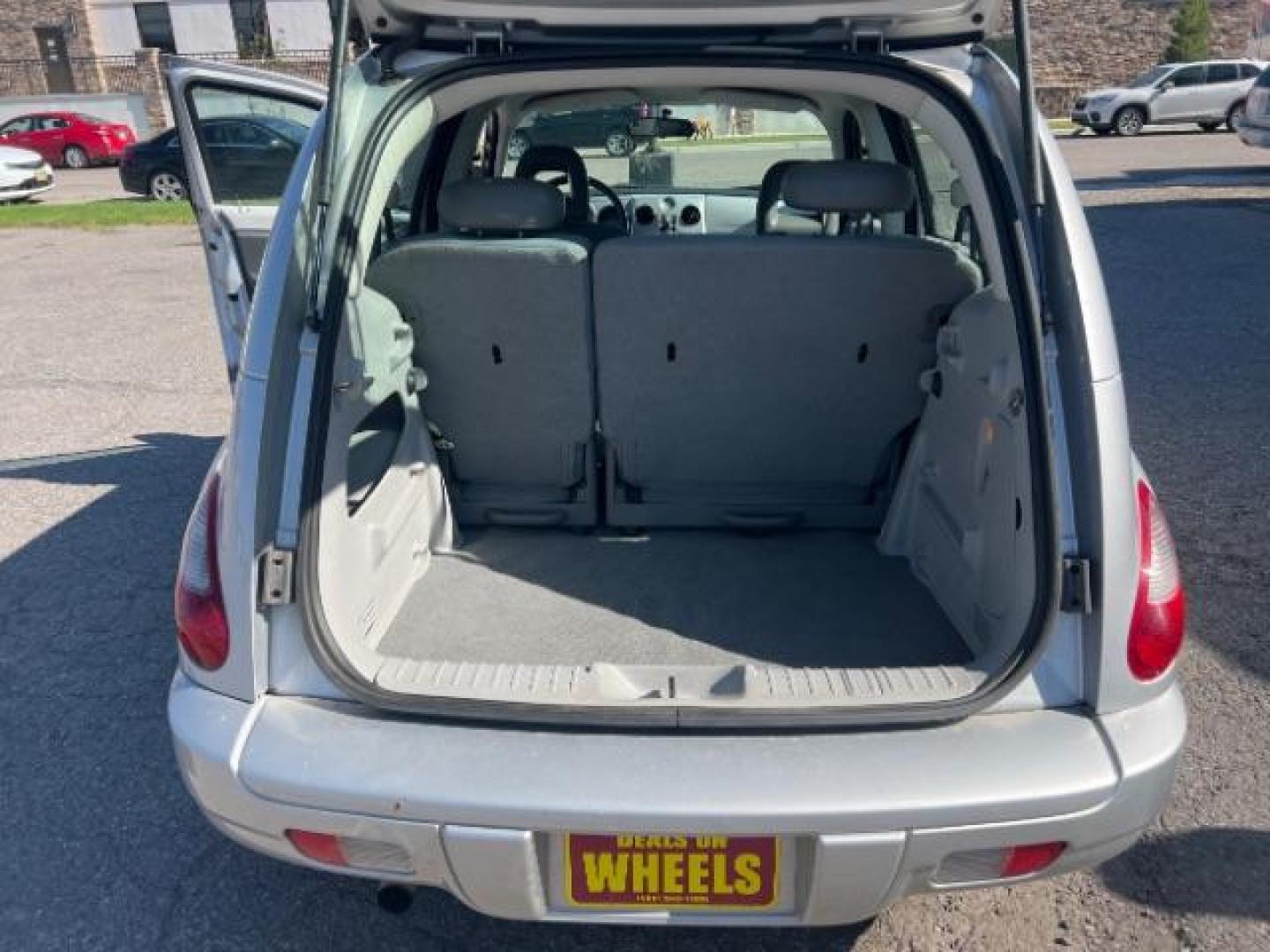 2009 Chrysler PT Cruiser Base (3A8FY48909T) with an 2.4L L4 DOHC 16V engine, located at 1800 West Broadway, Missoula, 59808, (406) 543-1986, 46.881348, -114.023628 - Photo#11