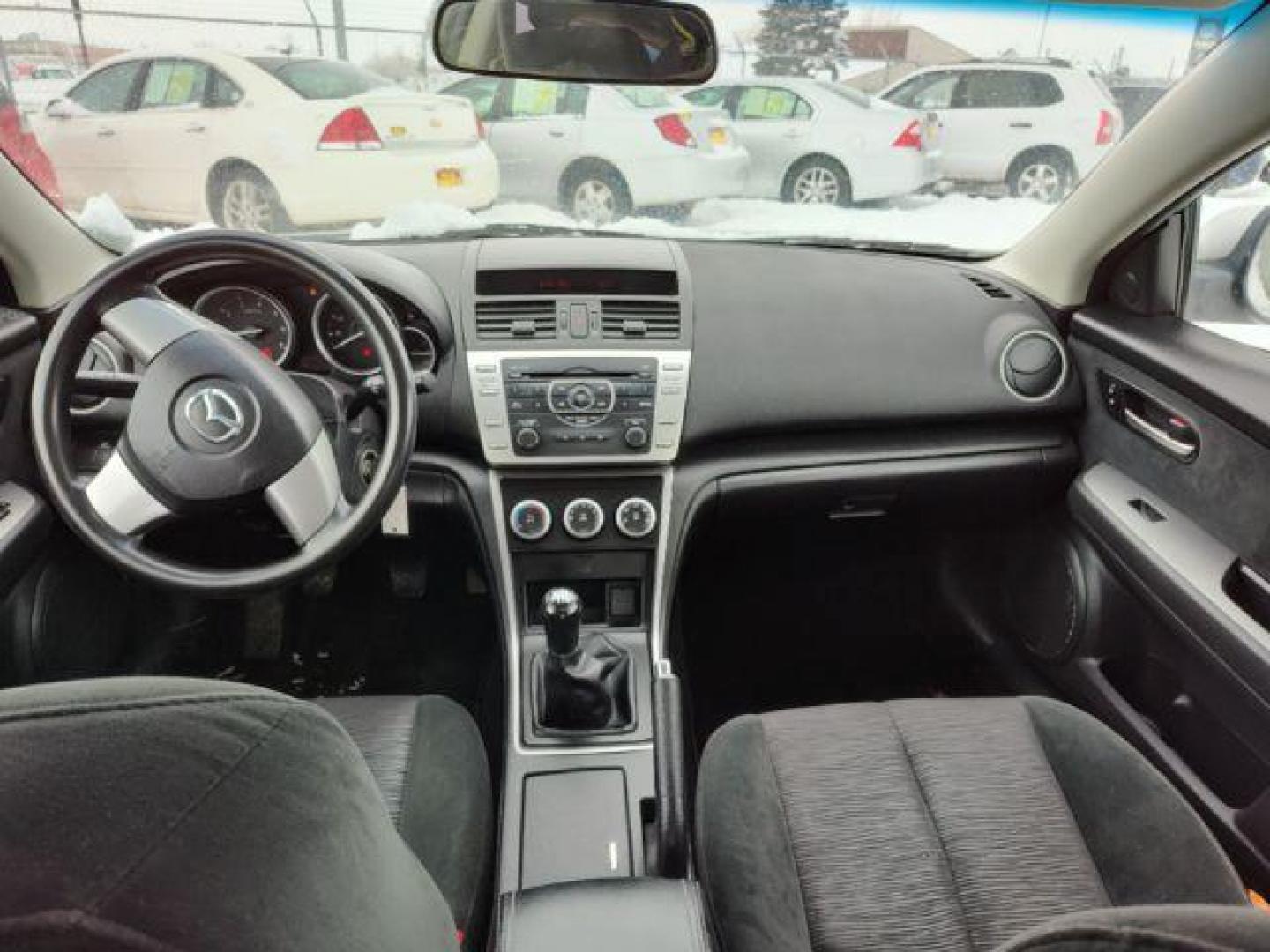 2009 Brilliant Silver Metallic Mazda Mazda6 i SV (1YVHP80A395) with an 2.5L L4 DOHC 16V engine, located at 4801 10th Ave S,, Great Falls, MT, 59405, (406) 564-1505, 0.000000, 0.000000 - Photo#9