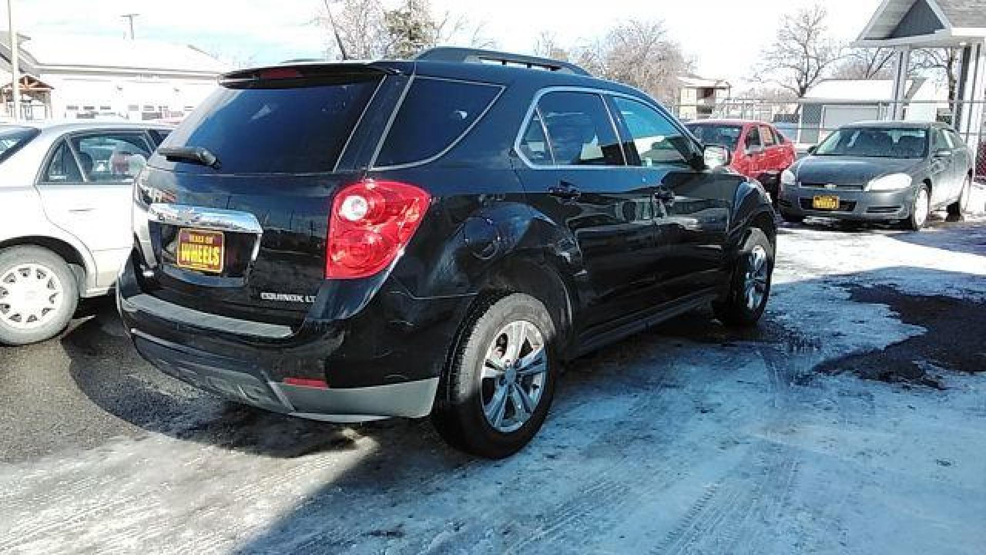 2010 Chevrolet Equinox LT1 AWD (2CNFLEEW4A6) with an 2.4L L4 DOHC 16V engine, 6-Speed Automatic transmission, located at 1821 N Montana Ave., Helena, MT, 59601, 0.000000, 0.000000 - Photo#3