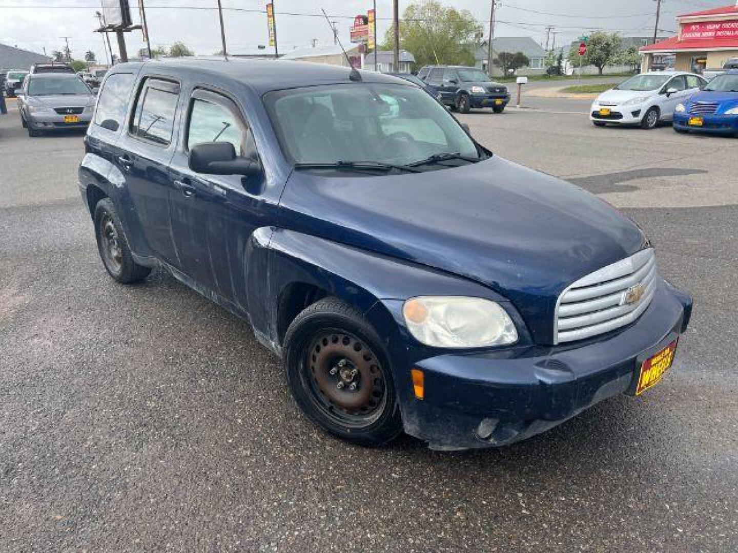 2010 Chevrolet HHR LS (3GNBAADB0AS) with an 2.2L L4 DOHC 16V FFV engine, 4-Speed Automatic transmission, located at 1821 N Montana Ave., Helena, MT, 59601, 0.000000, 0.000000 - Photo#2