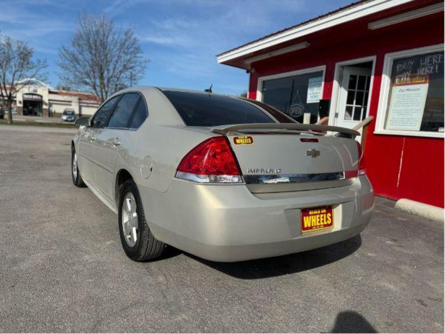 2010 Chevrolet Impala LT (2G1WB5ENXA1) with an 3.5L V6 OHV 12V engine, 4-Speed Automatic transmission, located at 601 E. Idaho St., Kalispell, MT, 59901, 0.000000, 0.000000 - Photo#2