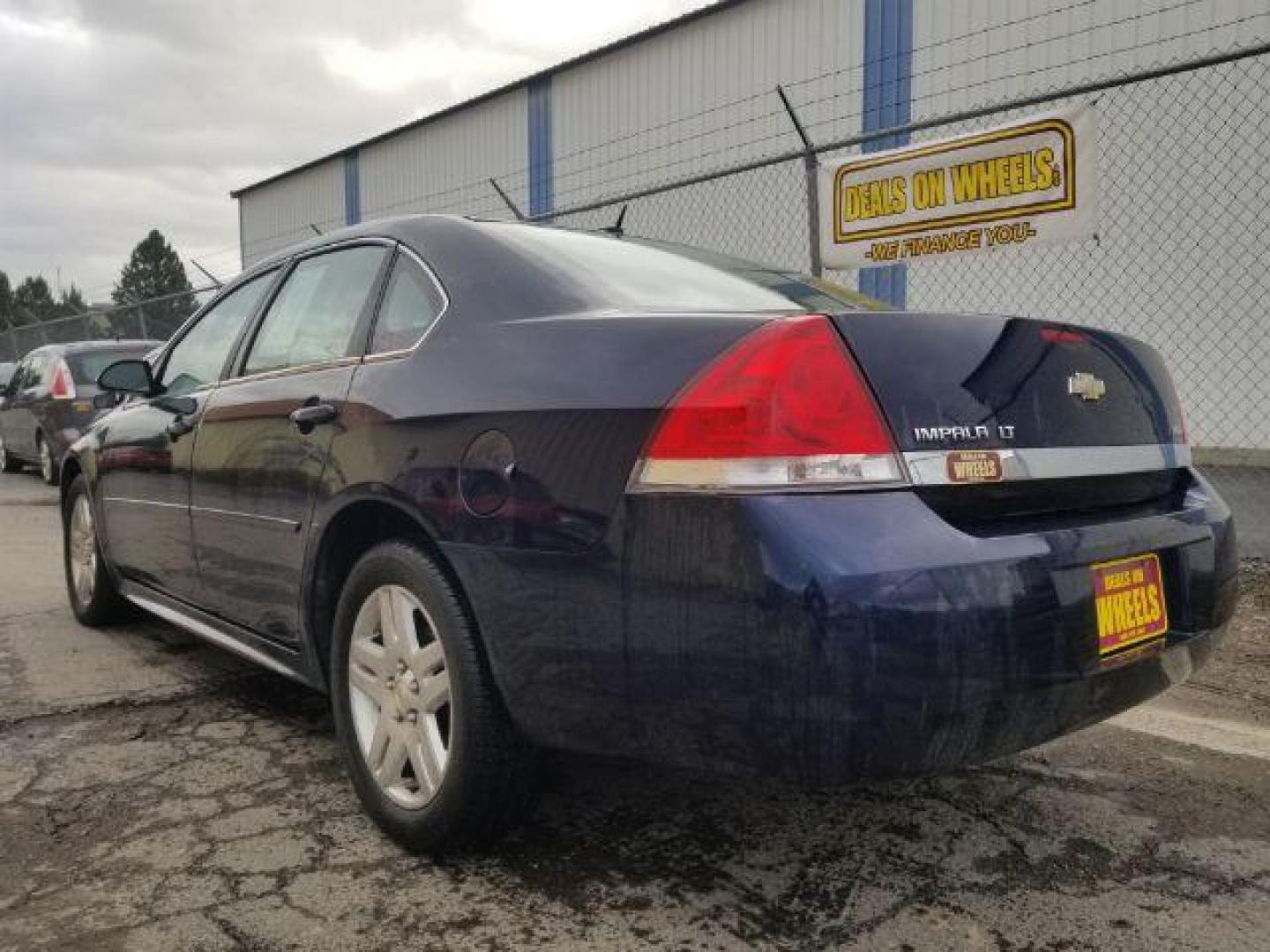 2010 Chevrolet Impala LT (2G1WB5EK9A1) with an 3.5L V6 OHV 12V FFV engine, 4-Speed Automatic transmission, located at 601 E. Idaho St., Kalispell, MT, 59901, 0.000000, 0.000000 - Photo#5