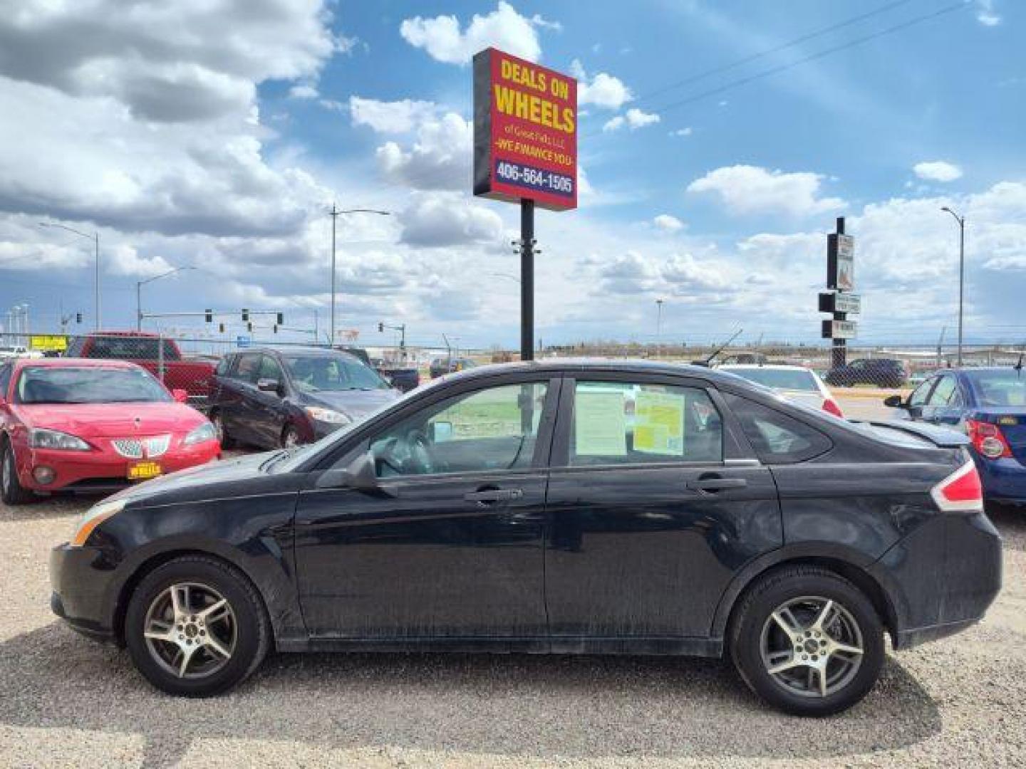 2010 Ford Focus SE Sedan (1FAHP3FN6AW) with an 2.0L L4 DOHC 16V engine, located at 4801 10th Ave S,, Great Falls, MT, 59405, (406) 564-1505, 0.000000, 0.000000 - Photo#1