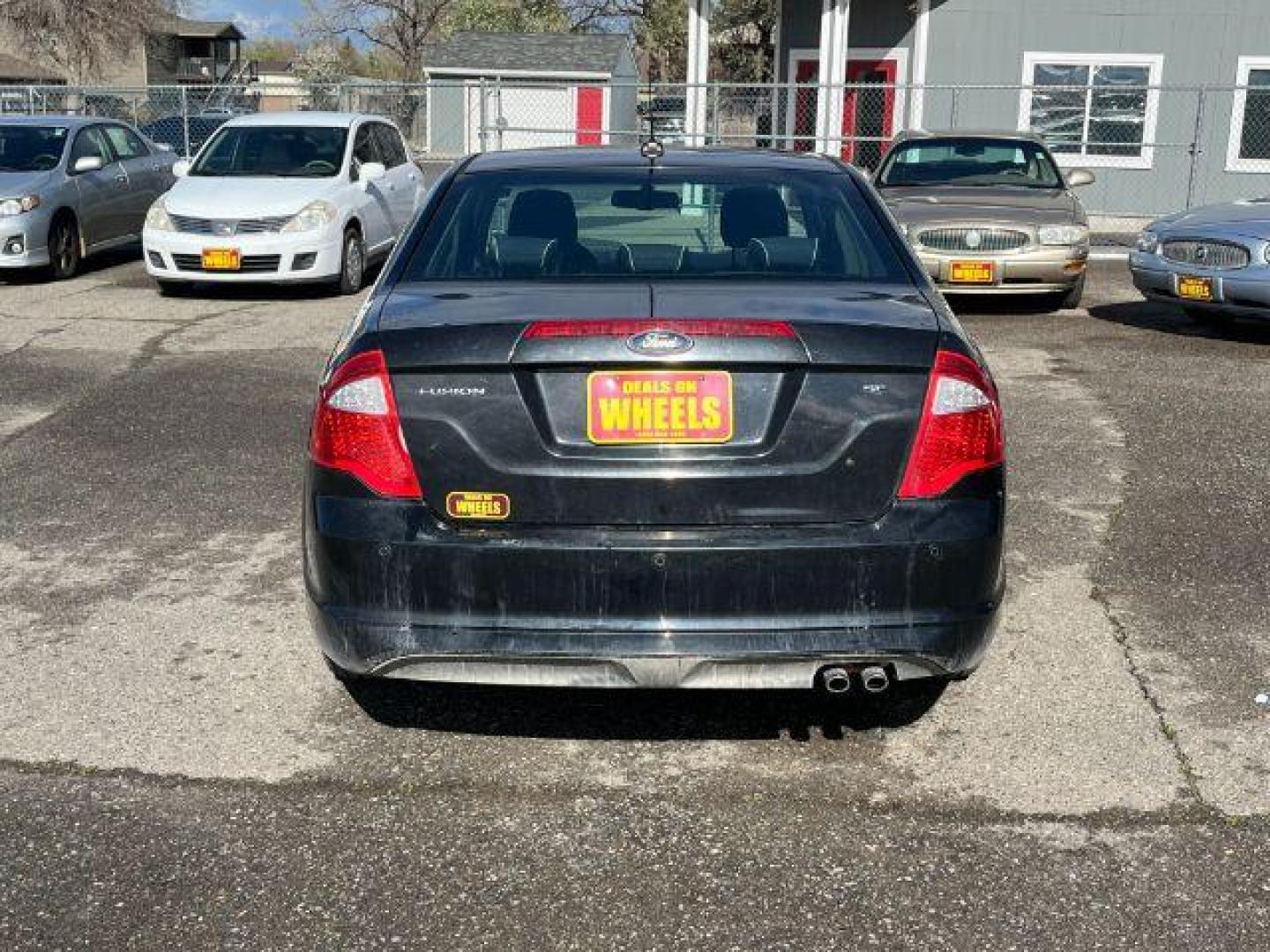 2010 Ford Fusion SE (3FAHP0HA4AR) with an 2.5L L4 DOHC 16V engine, located at 1821 N Montana Ave., Helena, MT, 59601, 0.000000, 0.000000 - Photo#5